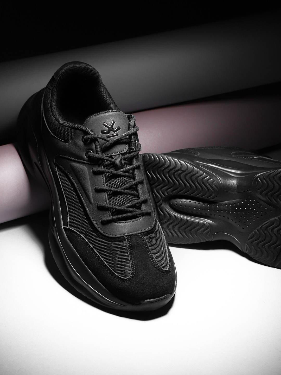 

WROGN Men Black Running Shoes