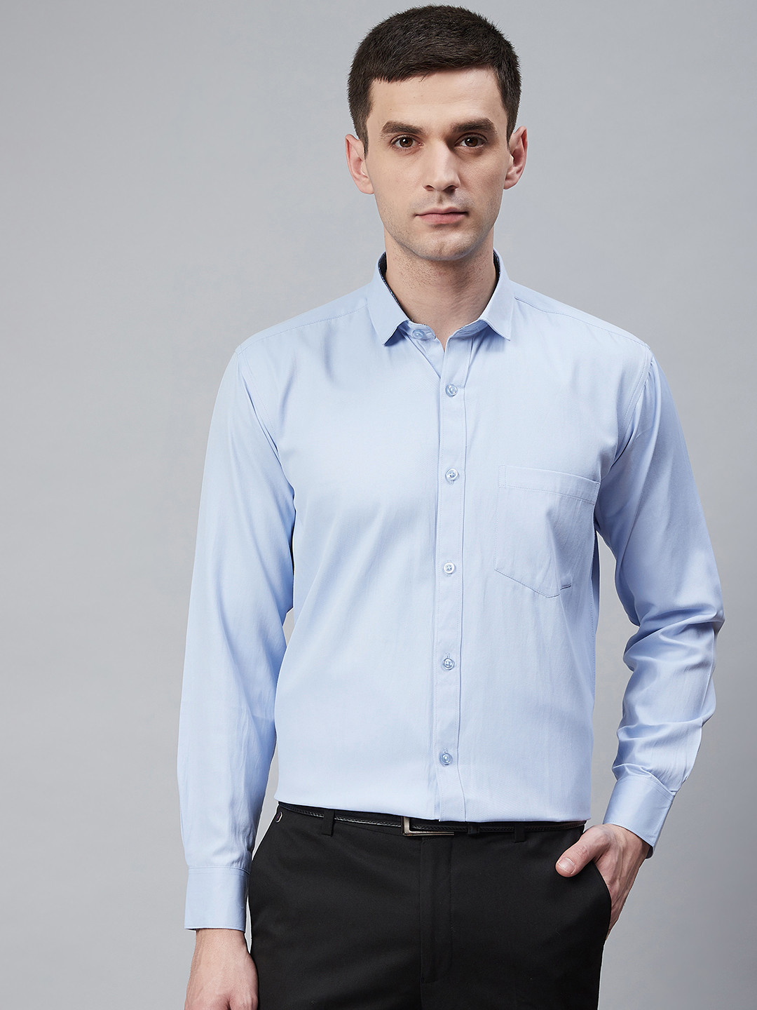 

Shaftesbury London Men Blue Enzyme-Washed Eco-Friendly Smart Fit Solid Formal Shirt