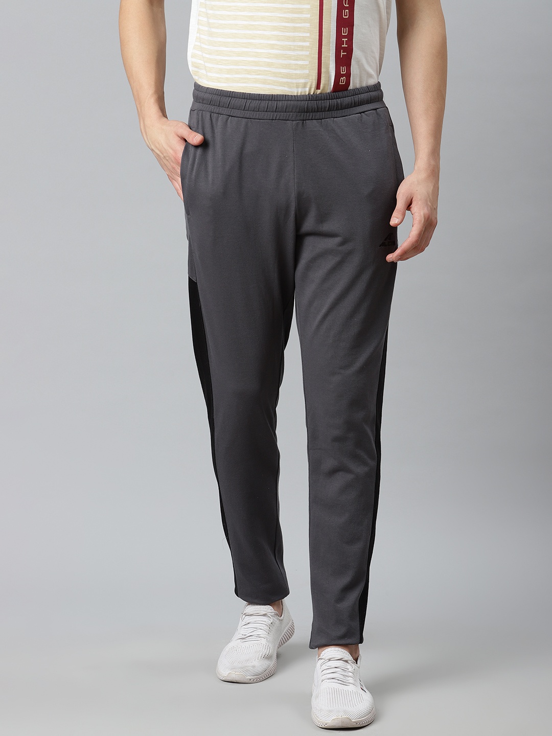 

Alcis Men Charcoal Grey Solid Straight Fit Track Pants