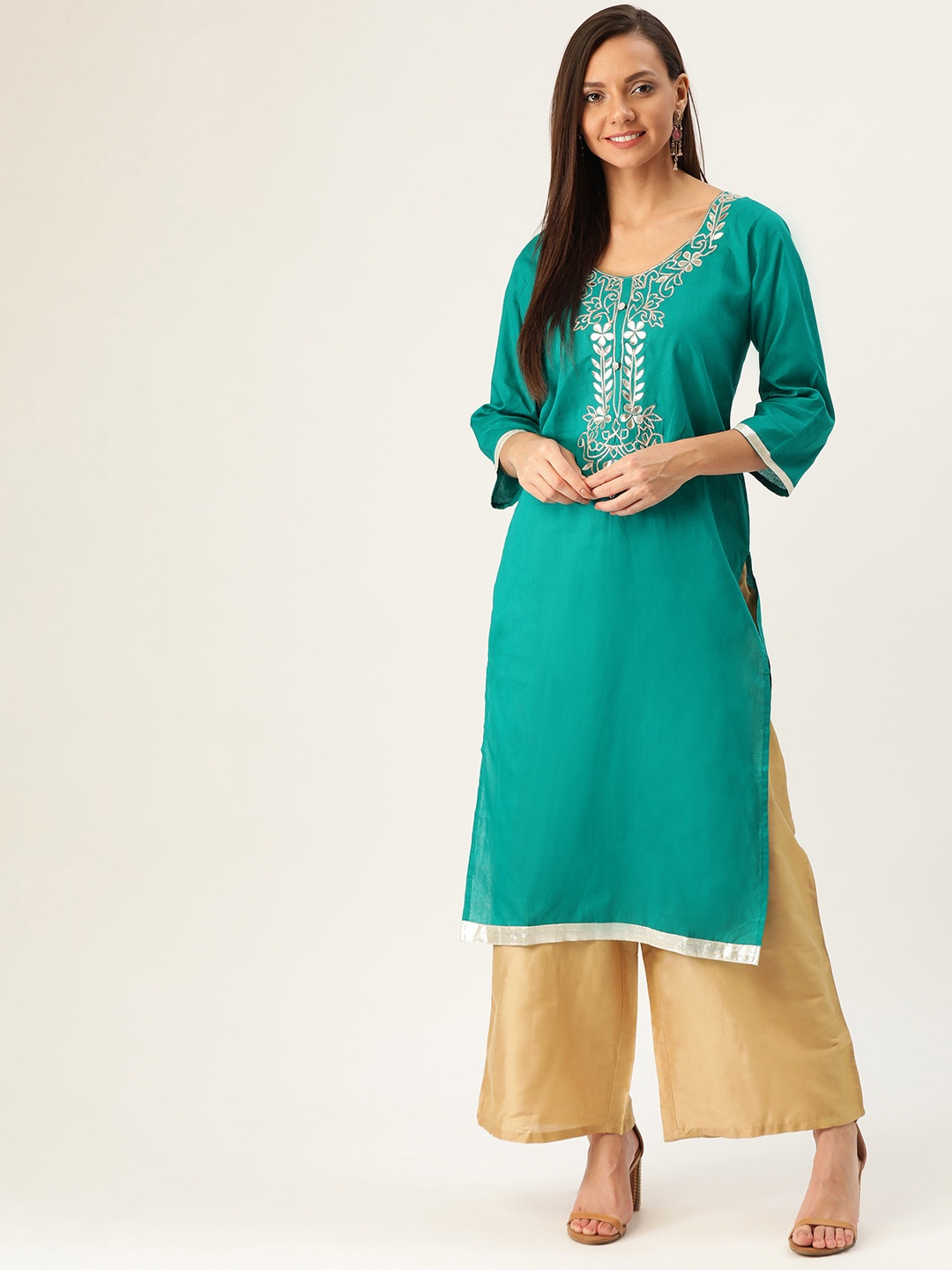 

Varkha Fashion Women Teal Green & Golden Yoke Design Straight Kurta