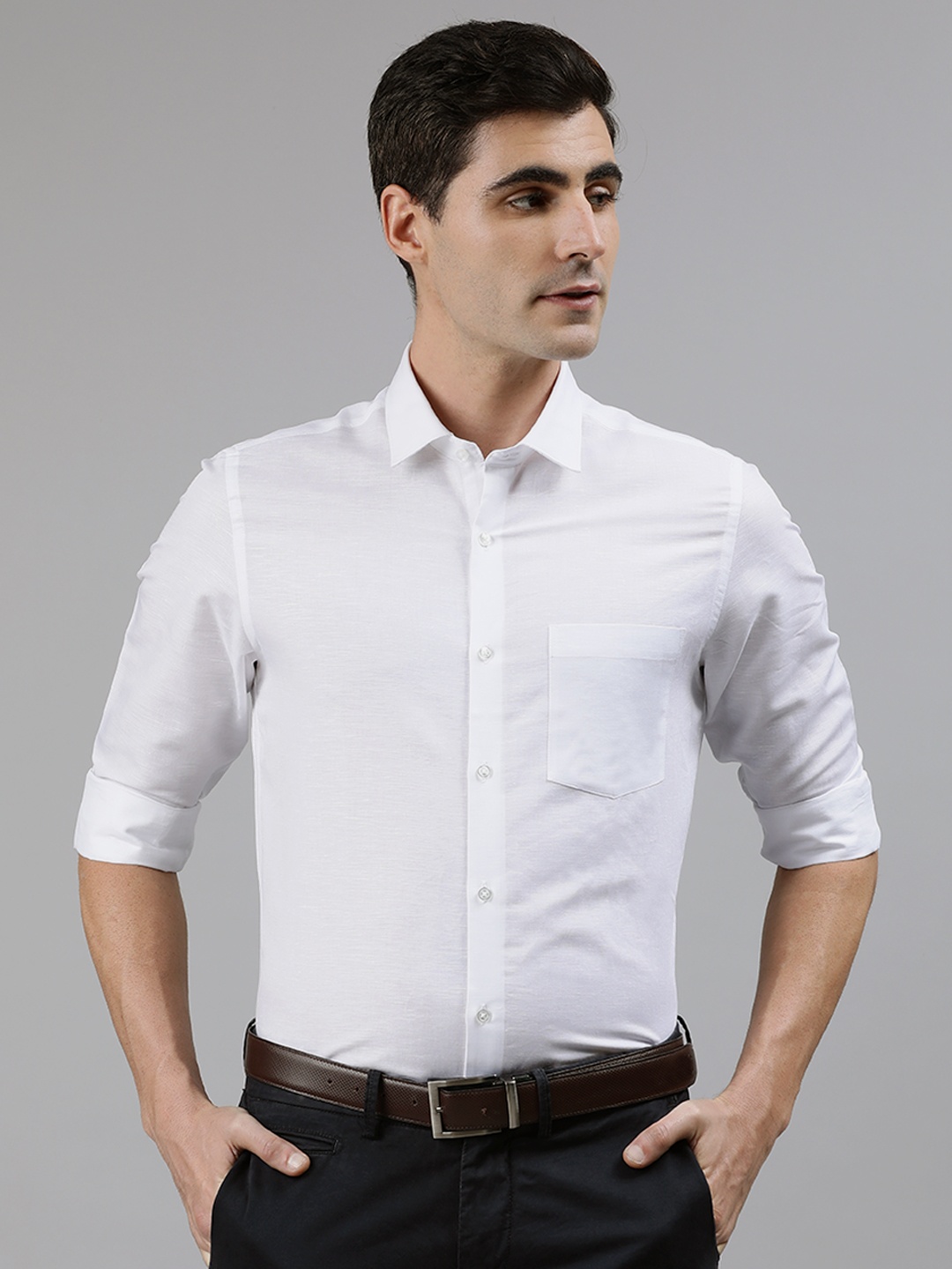 

Turtle Men White Slim Fit Textured Formal Shirt