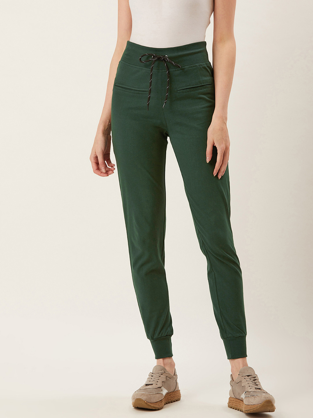 

Alsace Lorraine Paris Women Green Solid Joggers