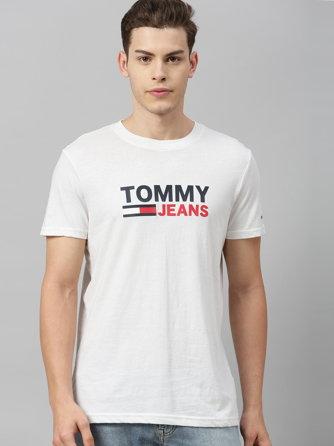 

Tommy Hilfiger Men White Printed Round Neck Pure Cotton T-shirt