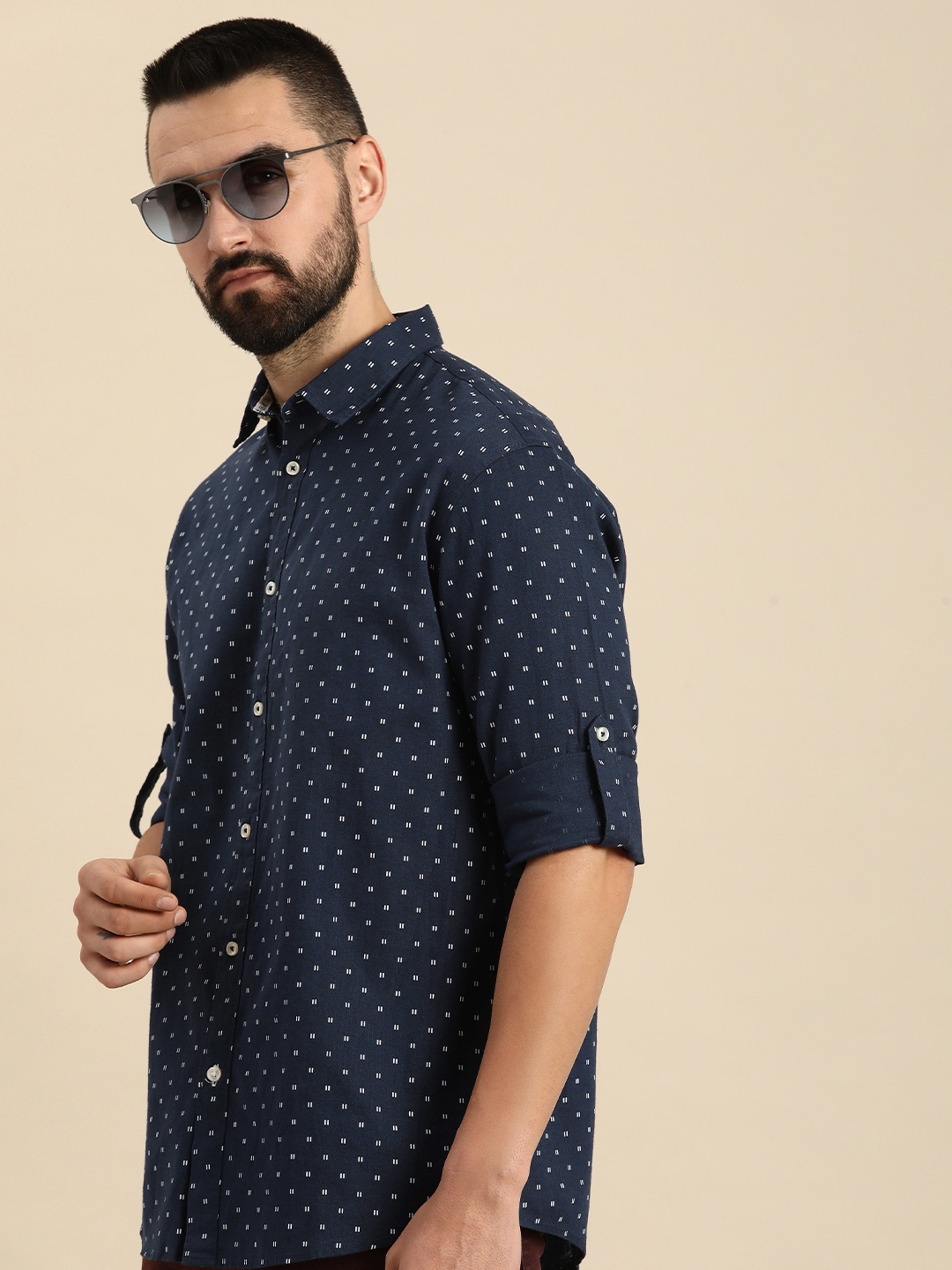 

Celio Linen Cotton Geometric Printed Roll-Up Sleeves Casual Shirt, Navy blue