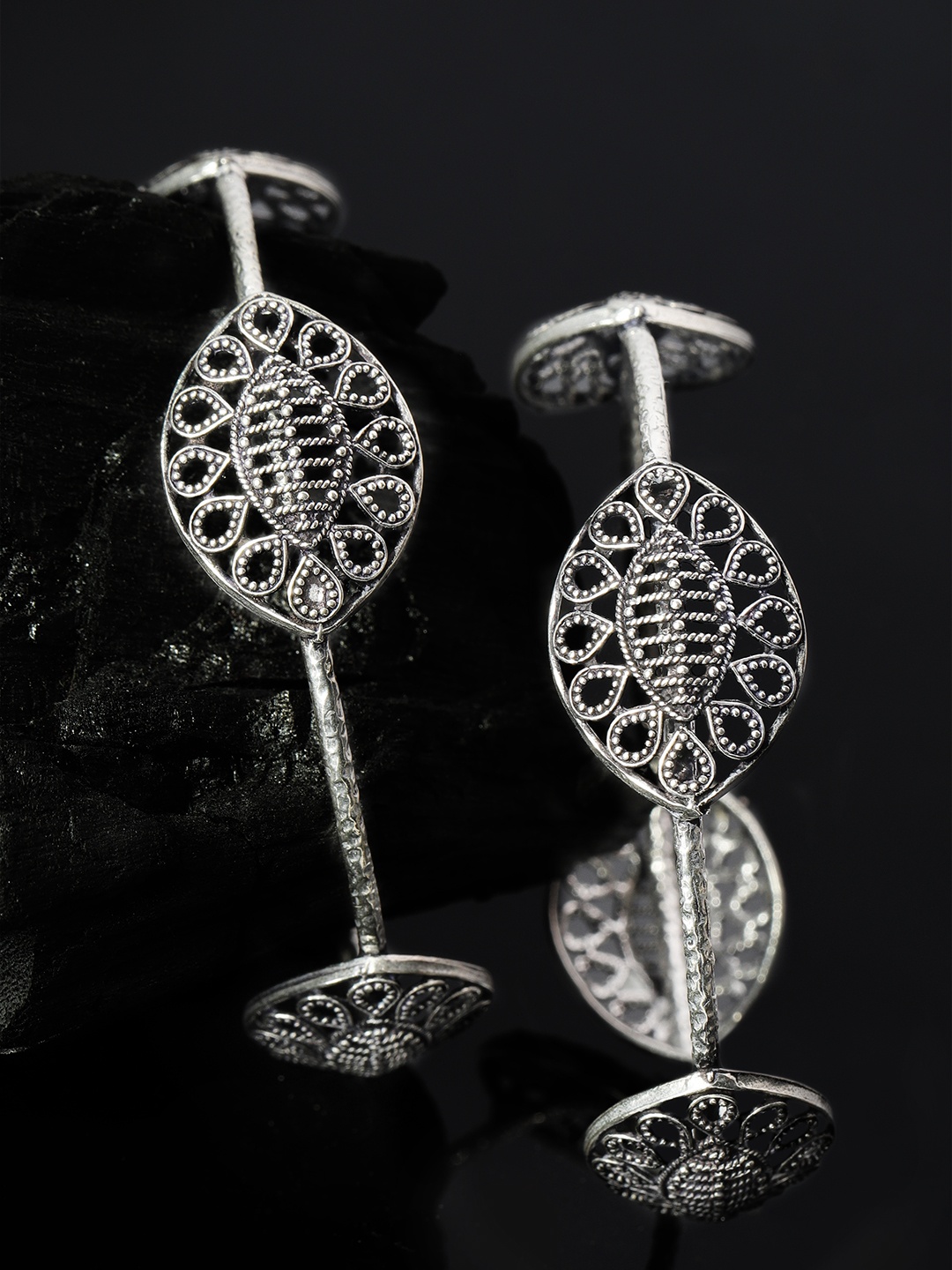 

Rubans Set Of 2 Oxidized Silver-Plated Adjustable Handcrafted Bangles