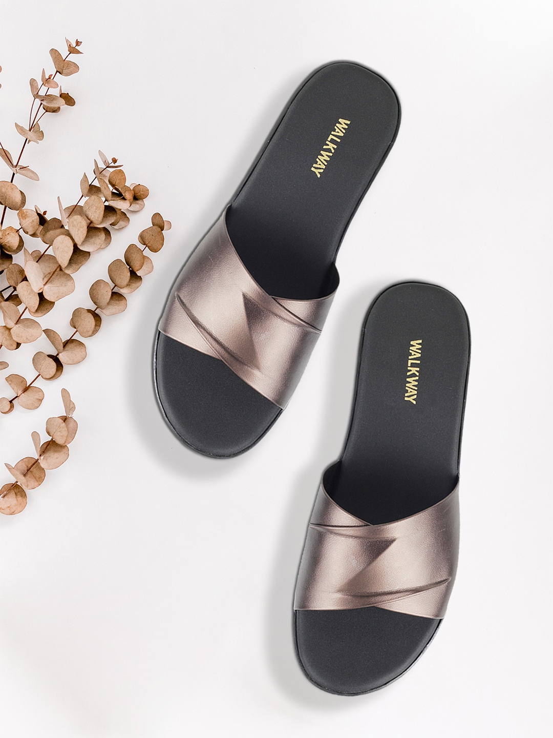 

WALKWAY by Metro Women Bronze-Toned Solid Heels