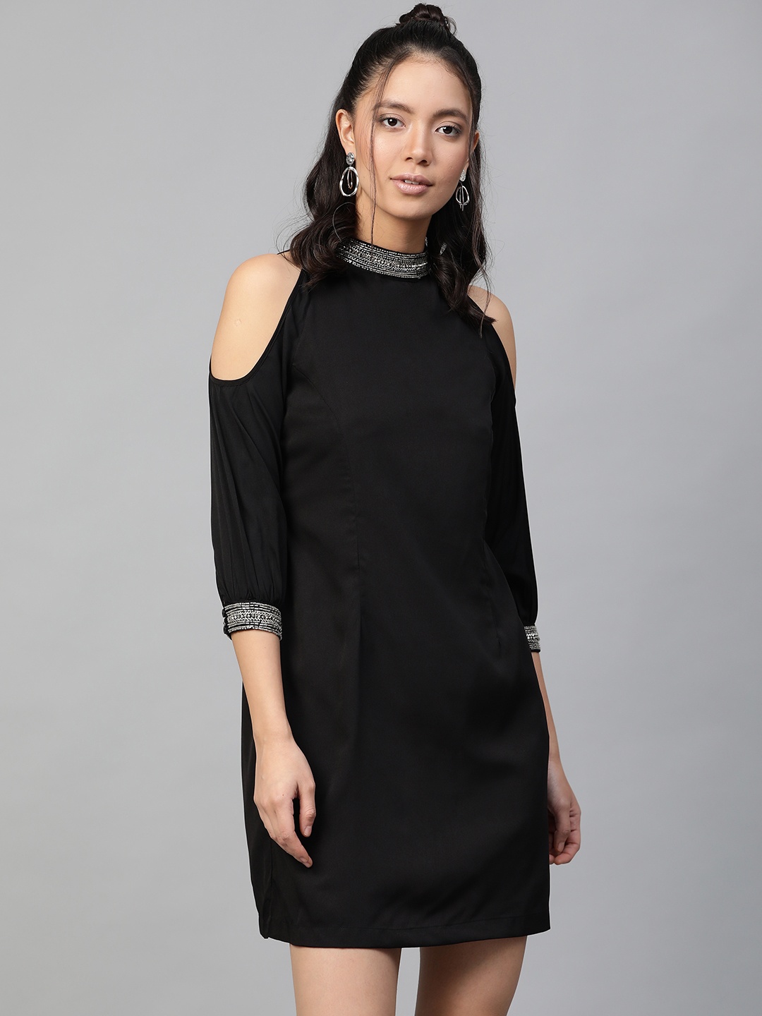 

VARUSHKA Women Black Solid Cold-Shoulder Shift Dress