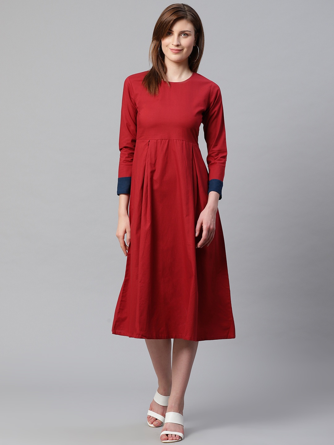 

VARUSHKA Women Red Solid A-Line Dress