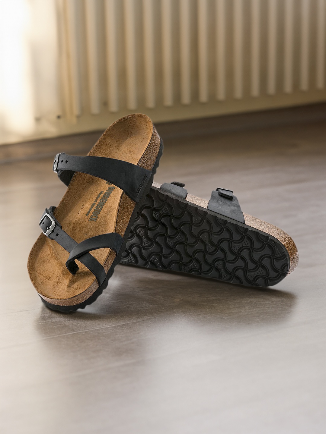 

Birkenstock Mayari Black Regular Width Oiled Leather Thong Sandals