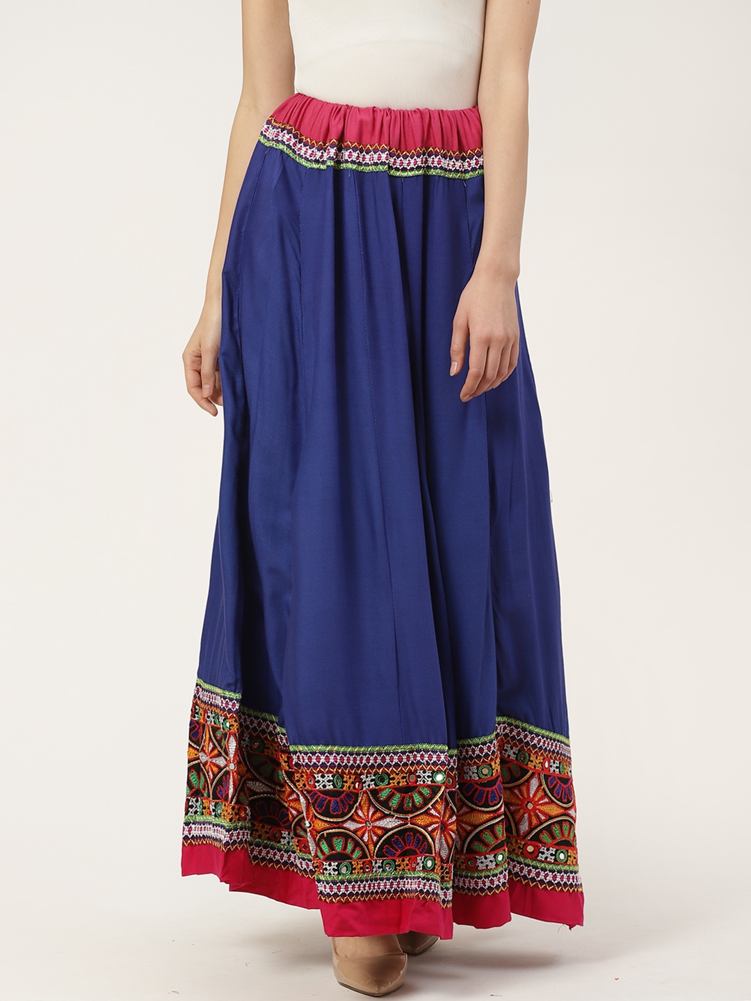 

Vastraa Fusion Women Blue Solid Flared Maxi Skirt