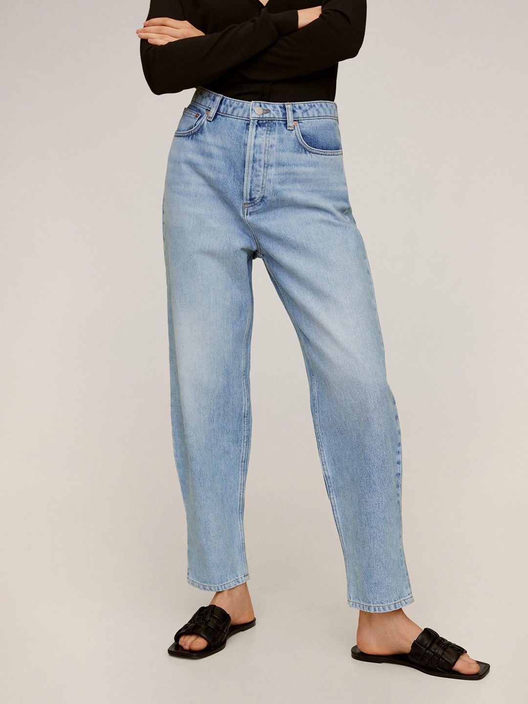 

MANGO Women Blue Balloon Fit Mid-Rise Clean Look Sustainable Jeans