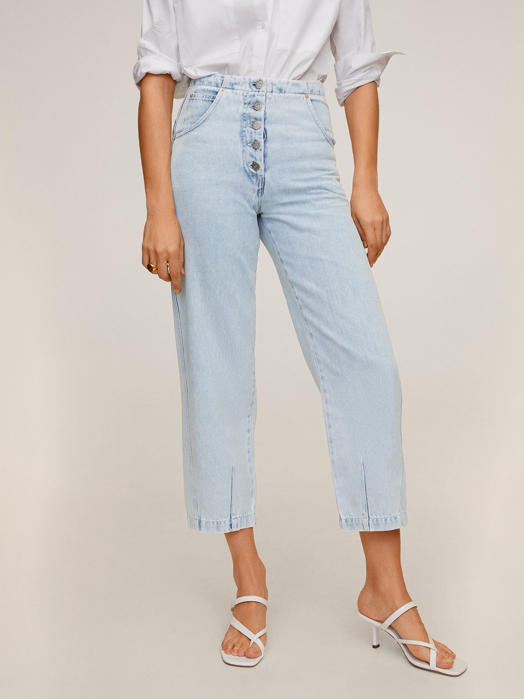 

MANGO Women Blue Straight Fit Mid-Rise Clean Look Cropped Sustainable Jeans