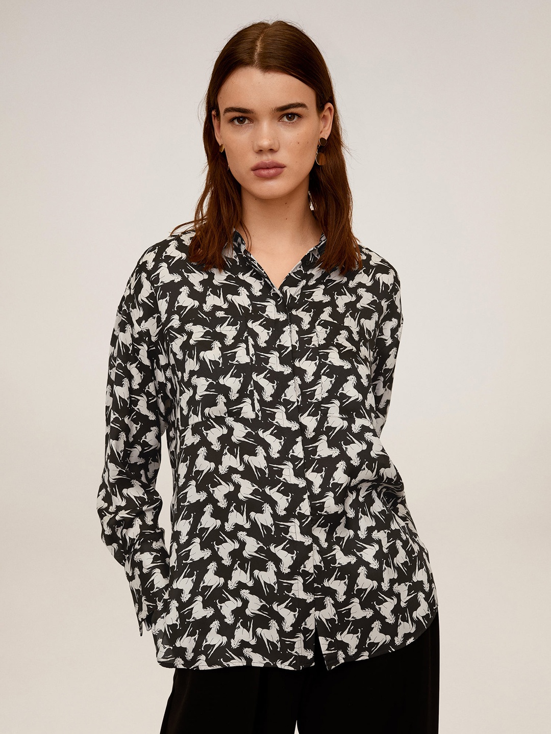 

MANGO Women Black & Off-White Regular Fit Printed Casual Shirt