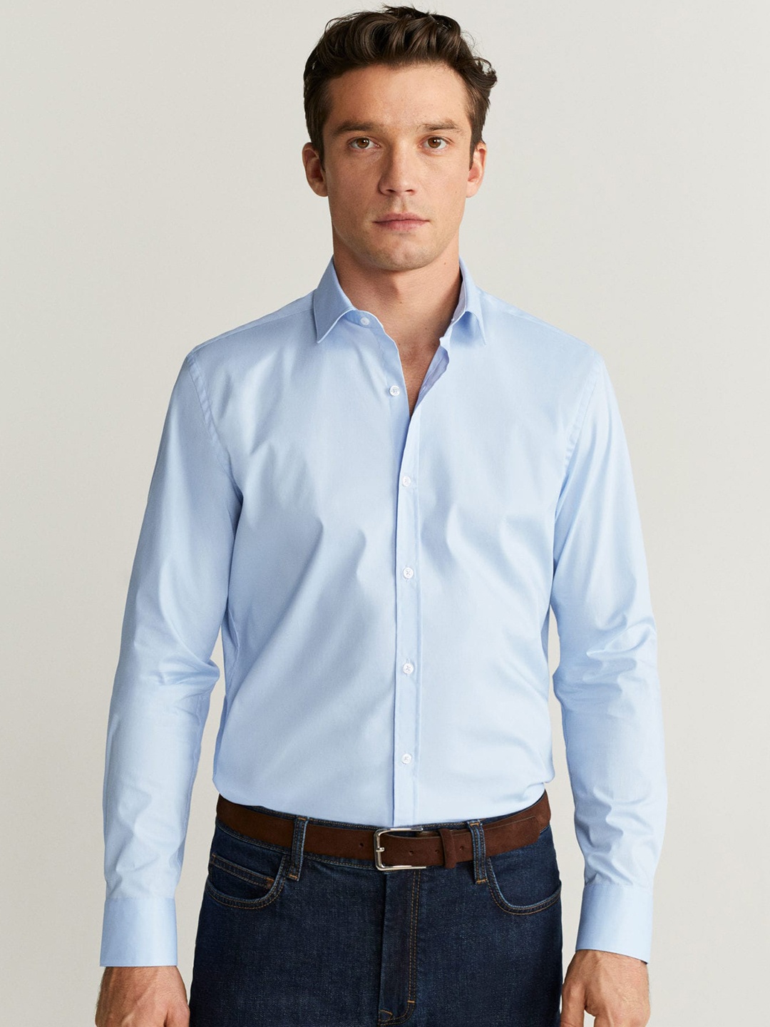 

MANGO MAN Blue Slim Fit Solid Formal Shirt