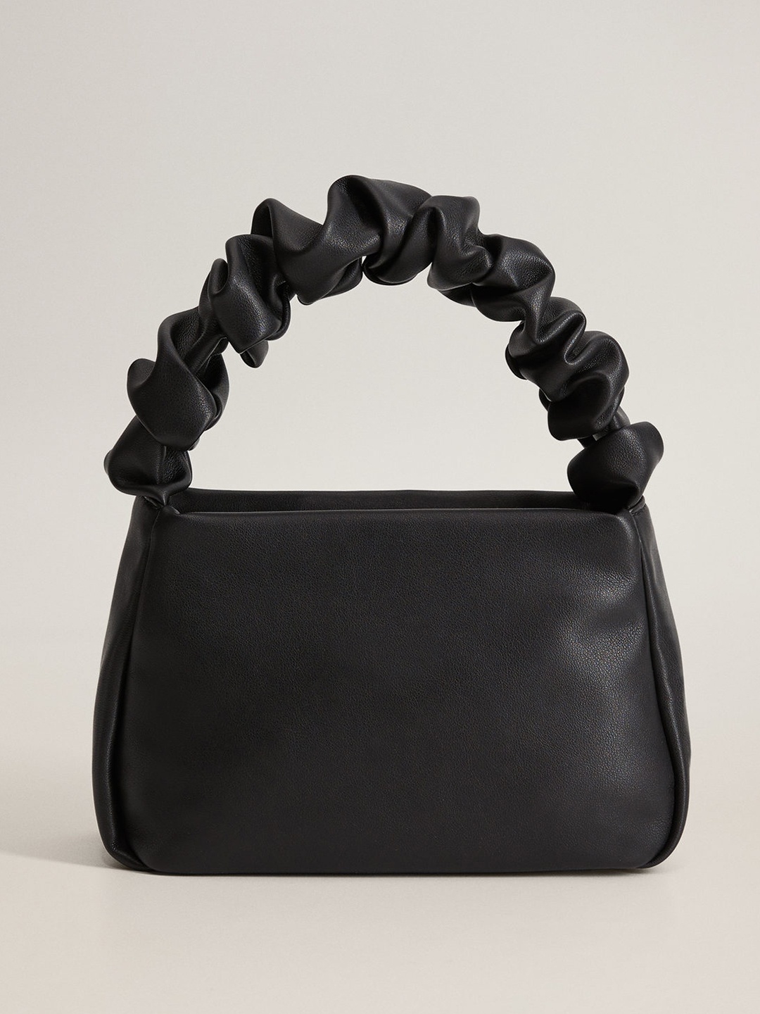 

MANGO Black Solid Handheld Bag