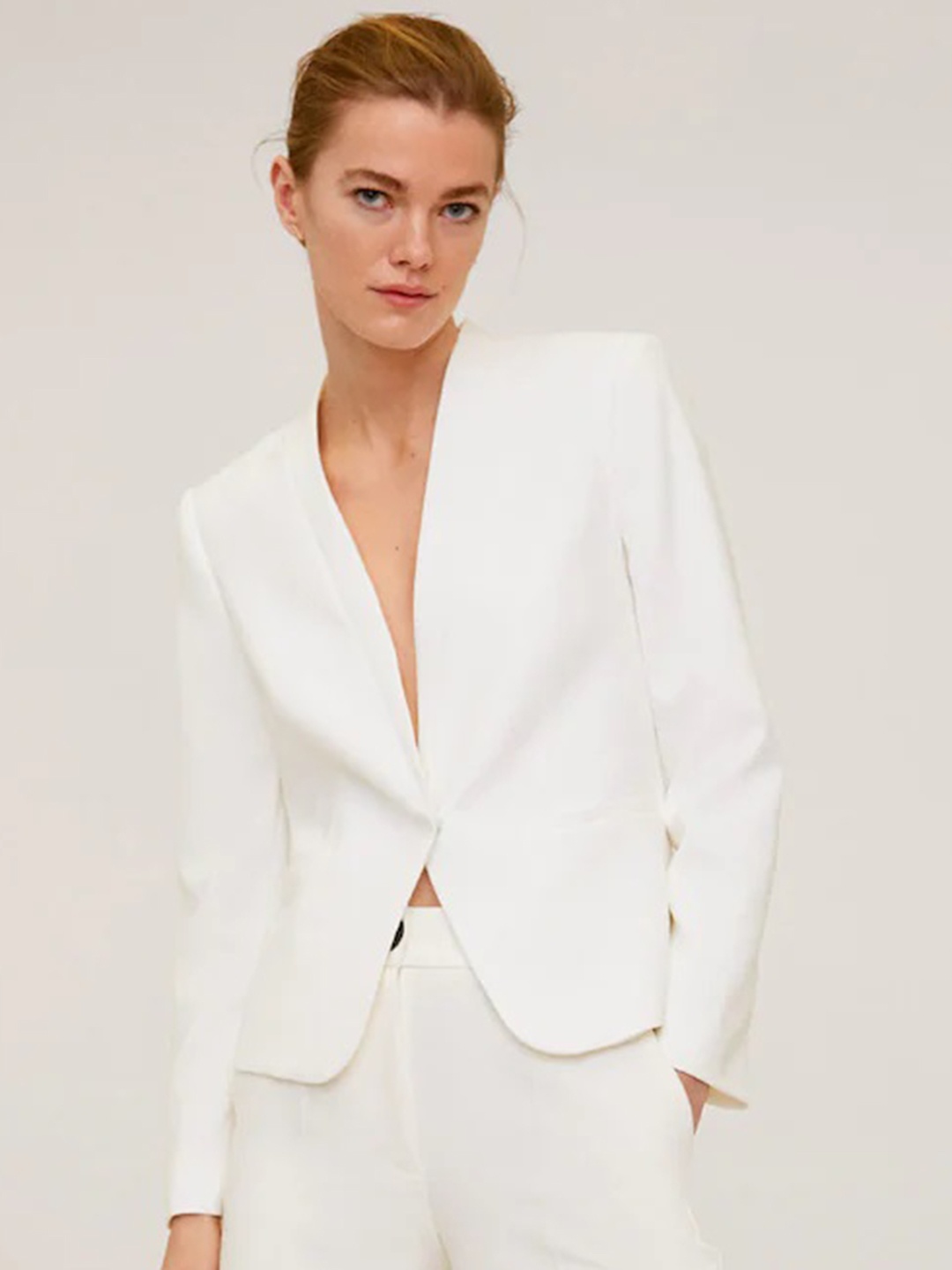 

MANGO Women Cream-Coloured Solid Single-Breasted Blazer