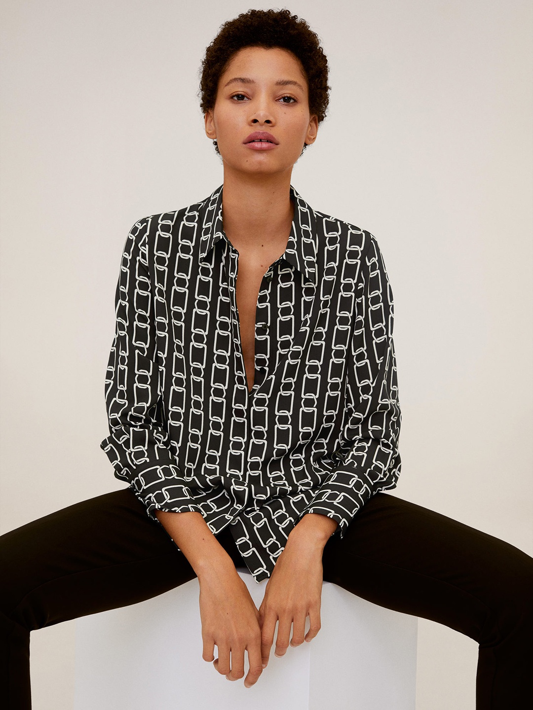

MANGO Women Black & White Regular Fit Conversational Printed Casual Shirt