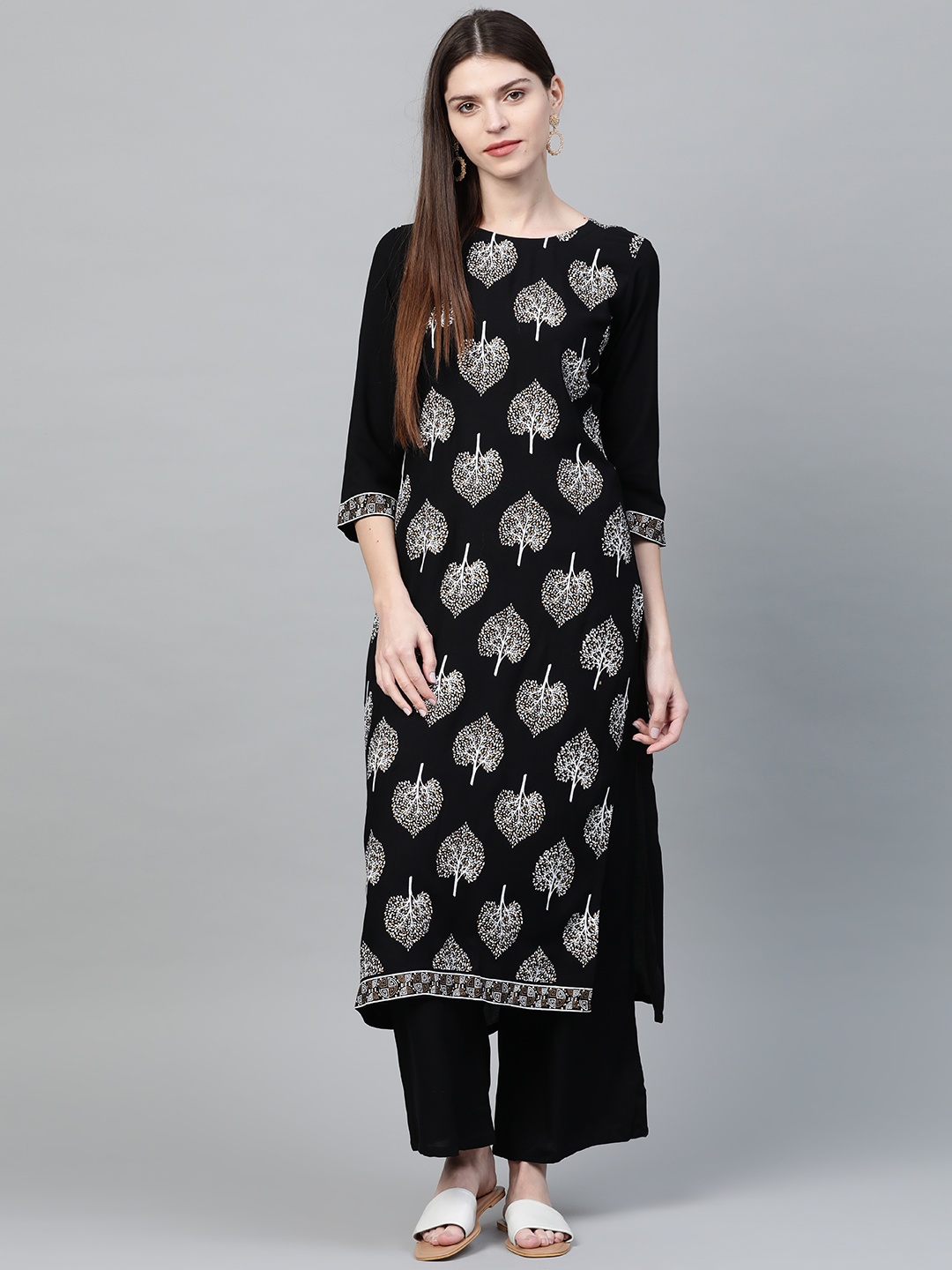 

ZIYAA Women Black & White Khari Printed Kurta with Palazzos