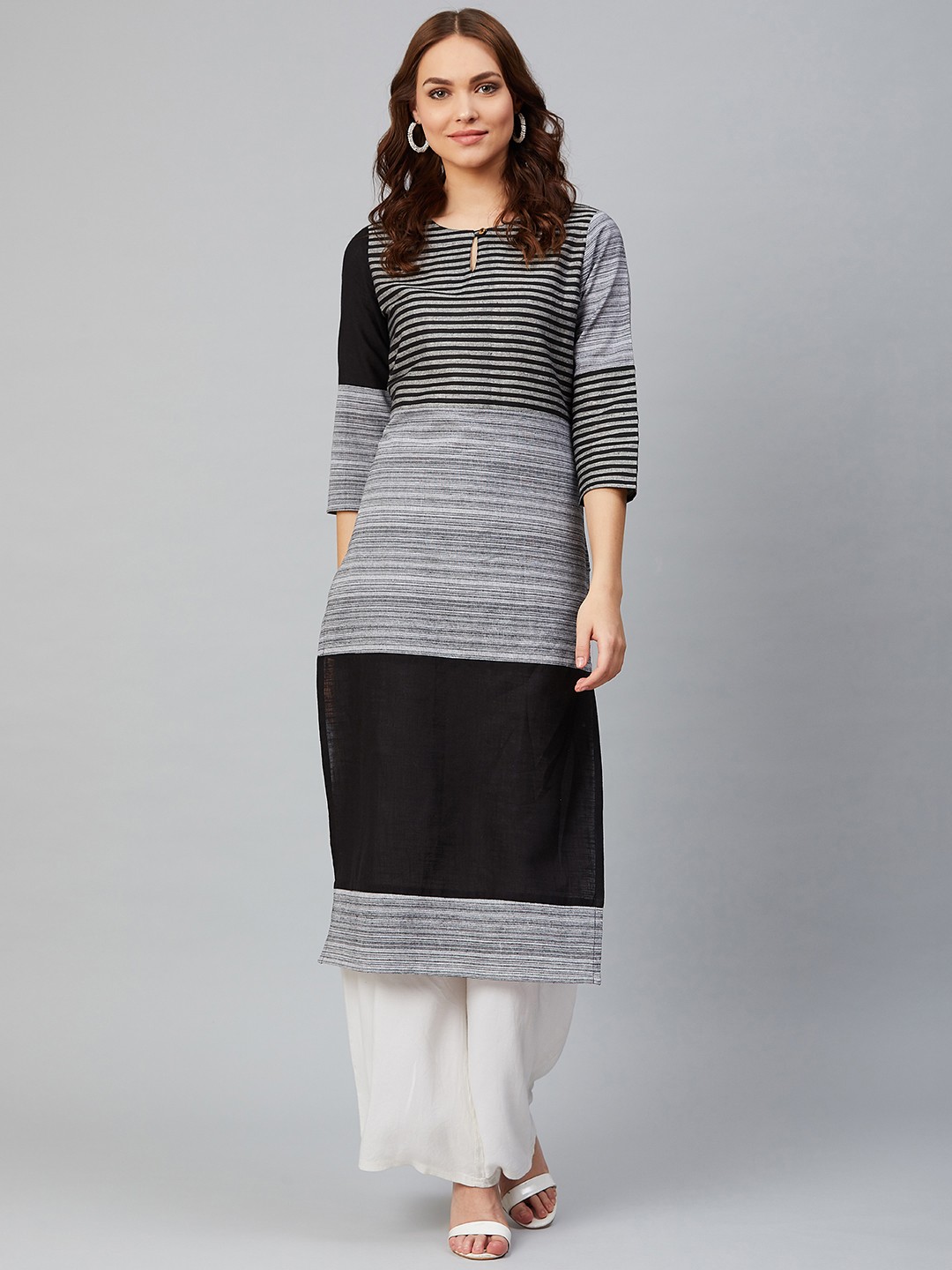 

Sringam Women Black & Grey Striped Straight Kurta