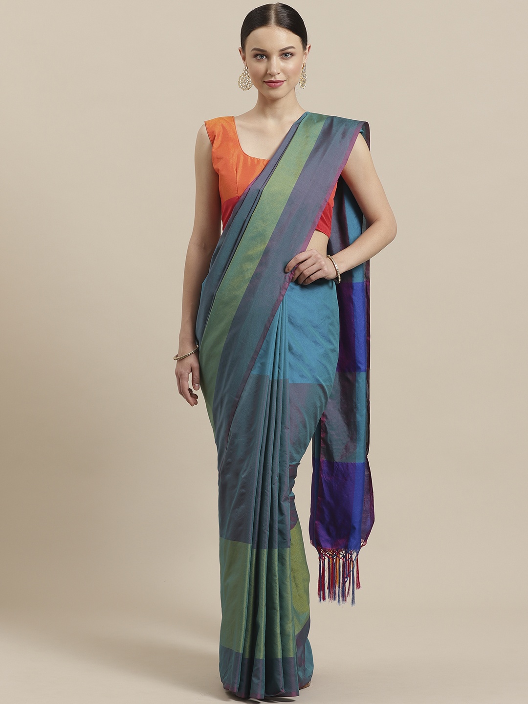 

Saree mall Blue & Green Colourblocked Mangalagiri Saree