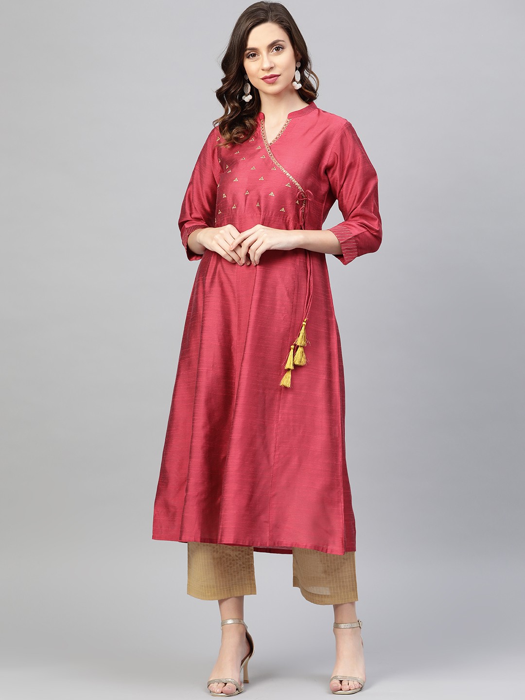 

Varanga Women Maroon & Beige Zari Yoke Design Angrakha Kurta with Trousers
