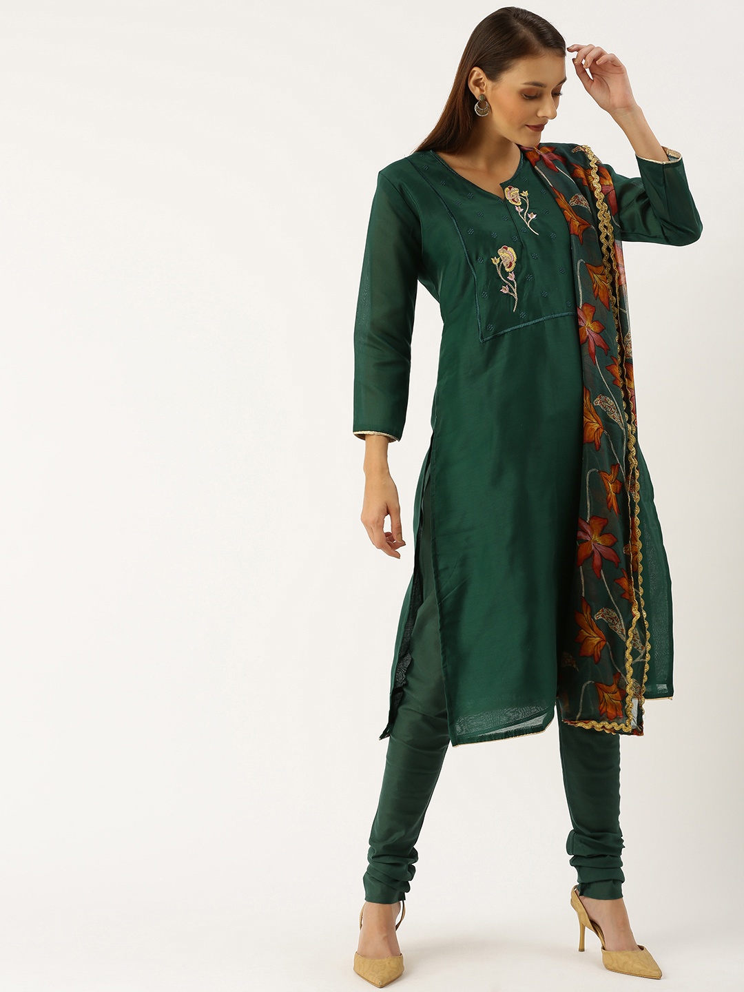

Rajnandini Green Silk Blend Embroidered Semi-Stitched Dress Material