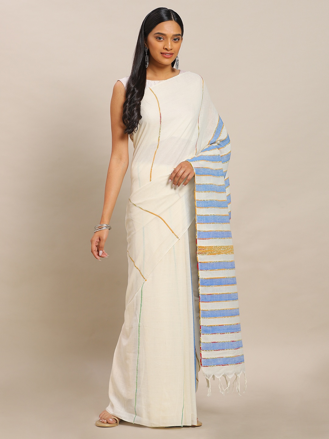 

Mitera Cream-Coloured Pure Cotton Striped Pure Handloom Soft Khadi Saree