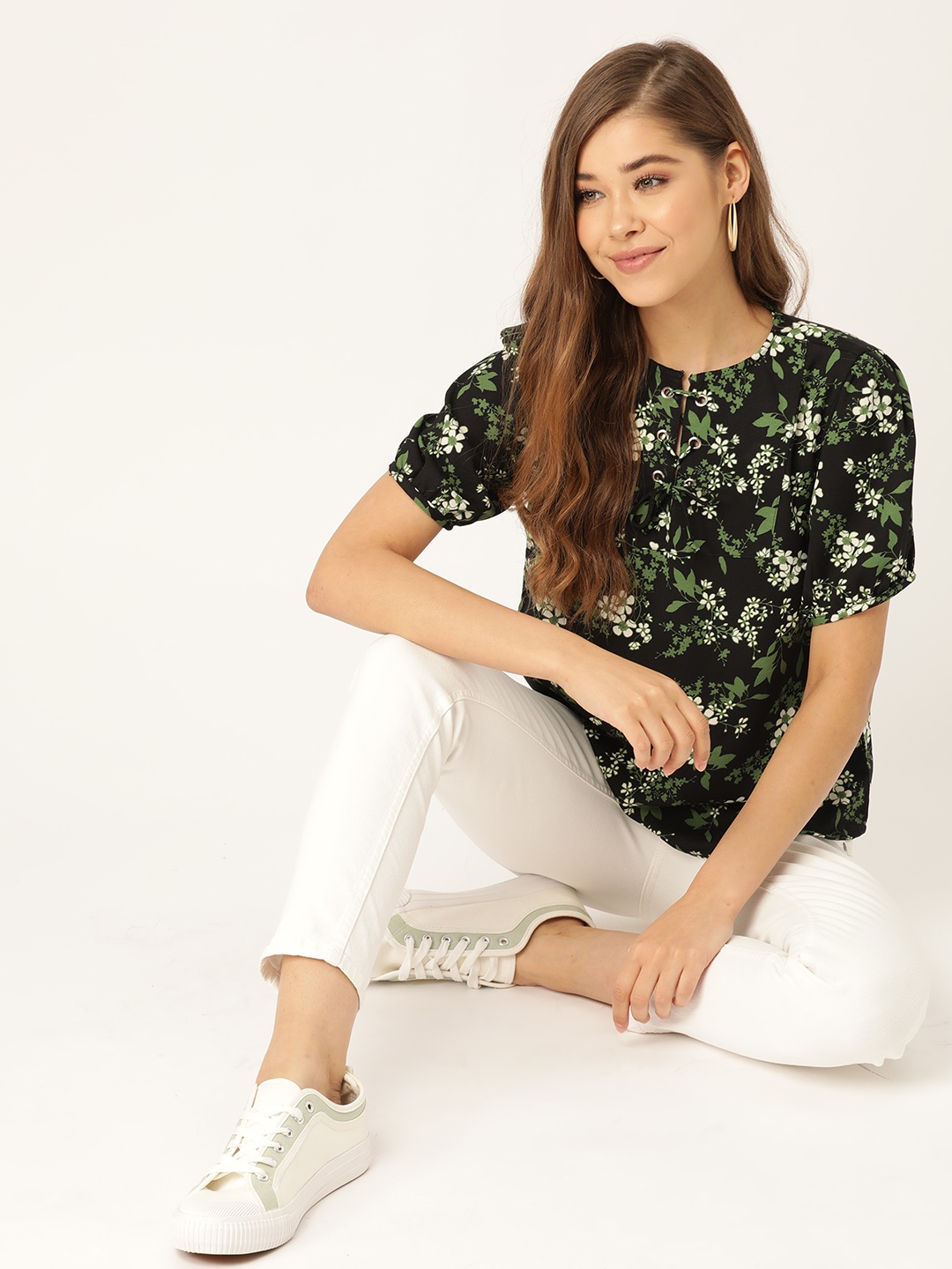 

DressBerry Women Black & Green Floral Print Top