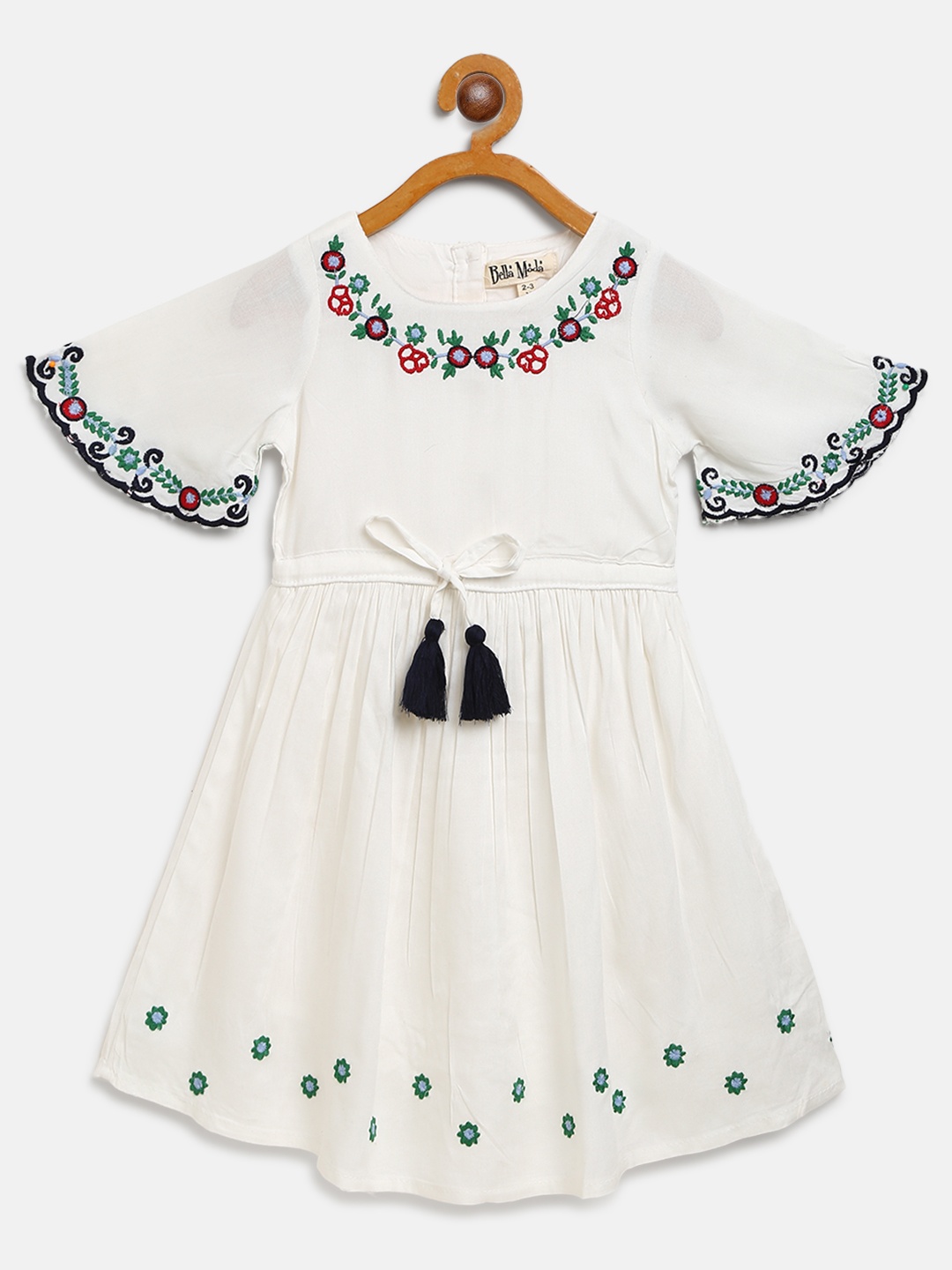 

Bella Moda Girls White & Green Floral Embroidered Detail A-Line Dress