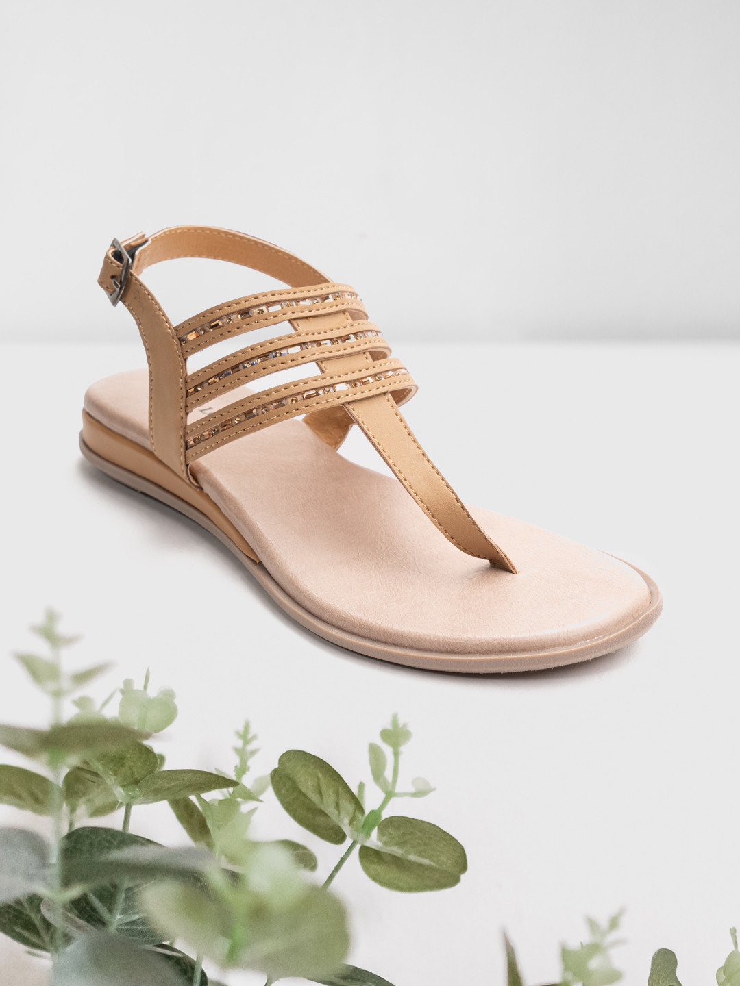 

Marc Loire Women Beige Embellished T-Strap Flats