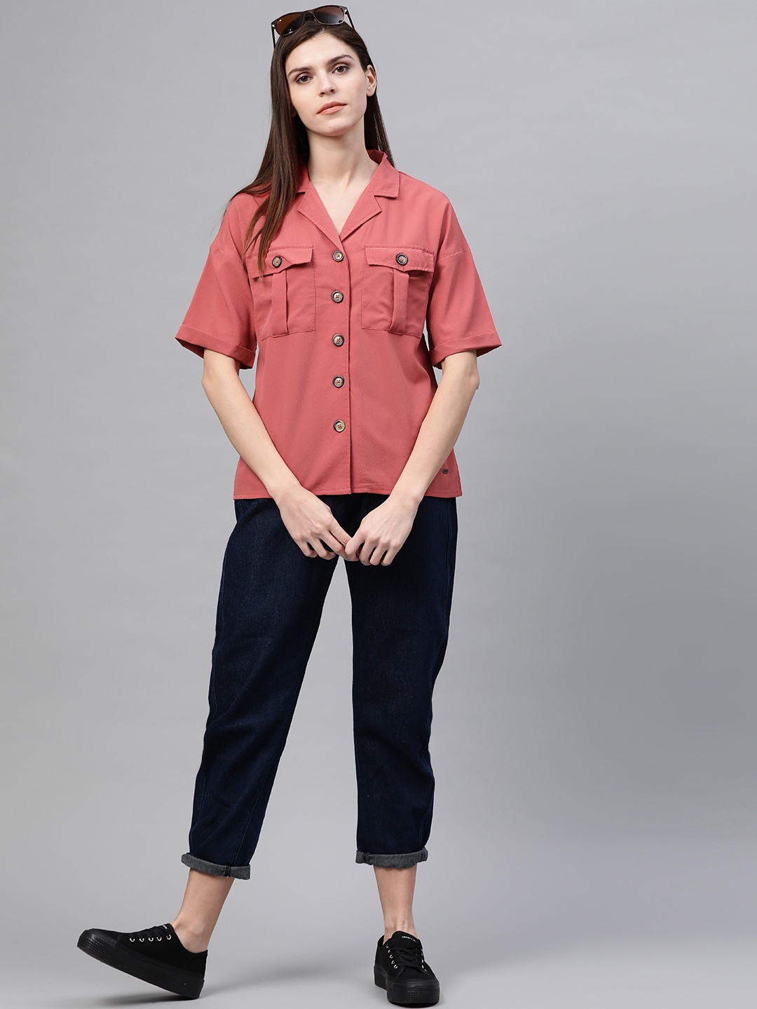 

Roadster Women Pink Regular Fit Solid Casual Shirt