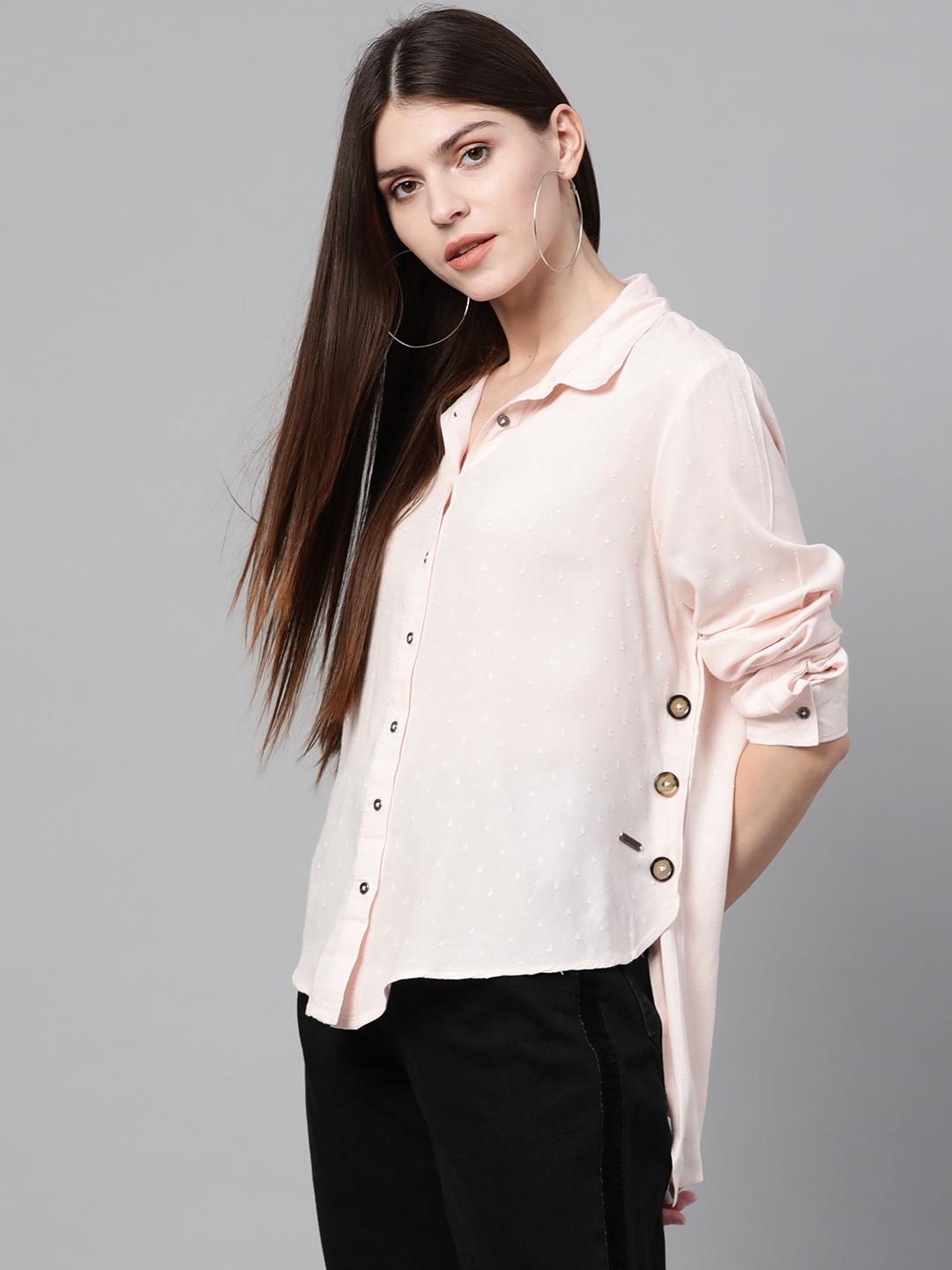 

Roadster Women Pink Regular Fit Self Design Casual Shirt