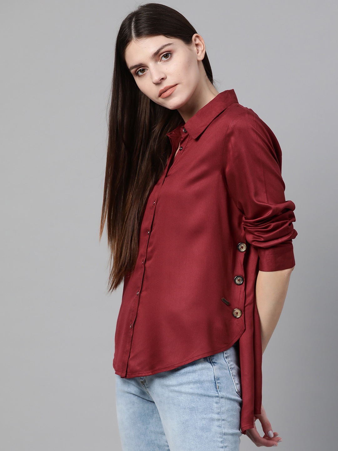 

Roadster Women Maroon Regular Fit Solid Casual Shirt