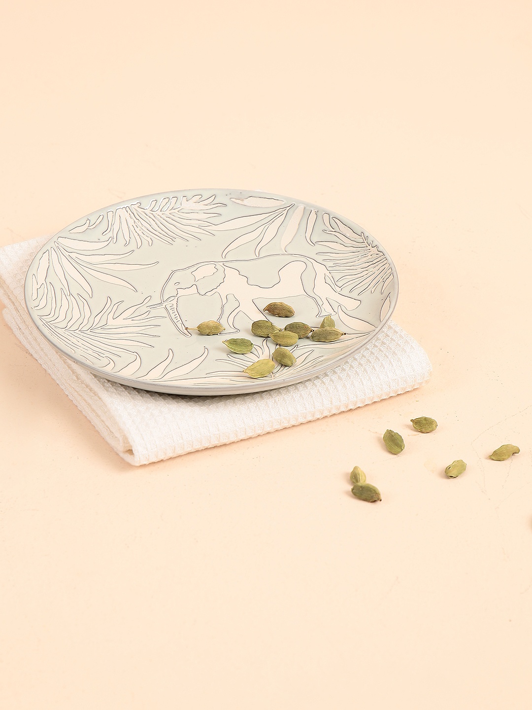 

Chumbak Green & Beige Printed Ceramic Leafy Peek Quarter Plate