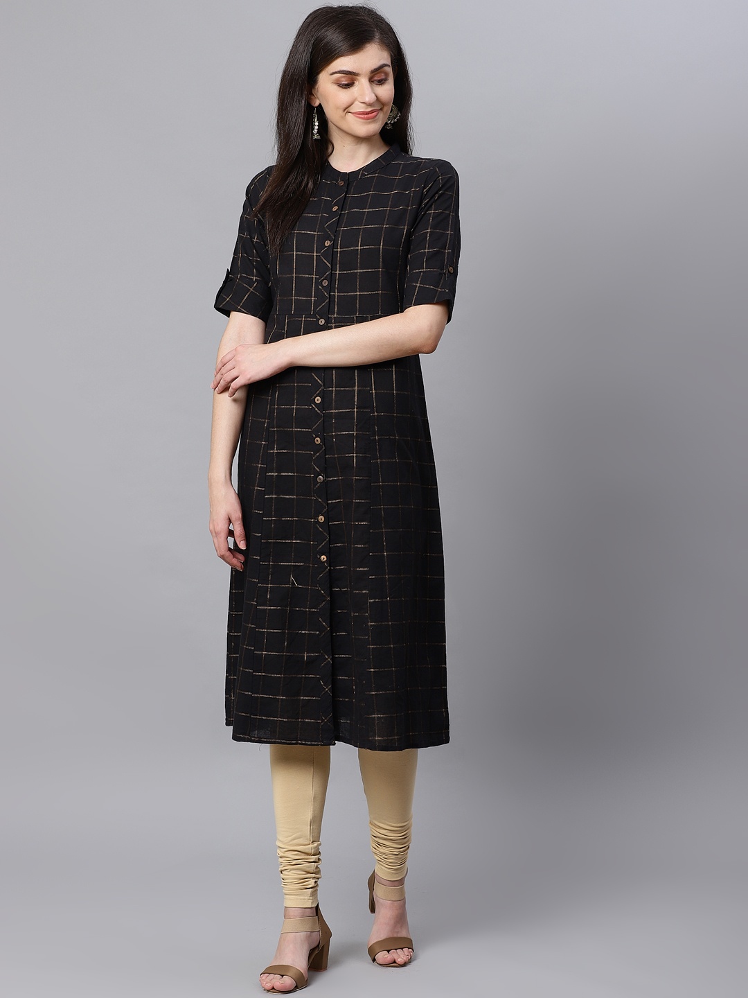 

Kifahari Women Black & Golden Checked Straight Kurta