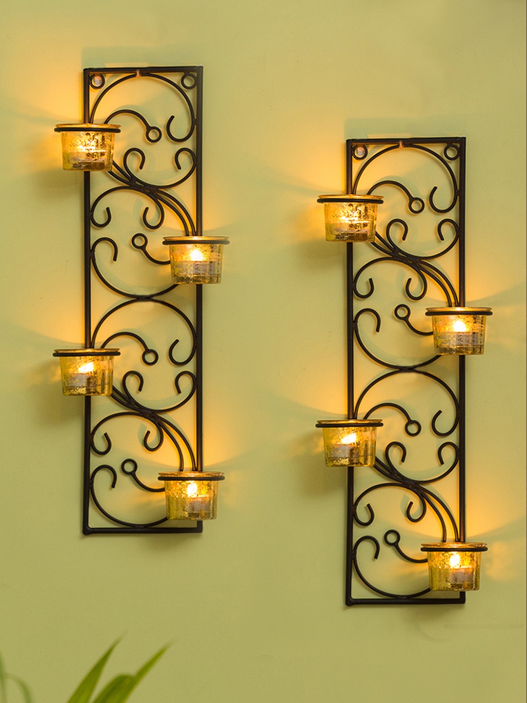 

ExclusiveLane Set of 2 Gold-Toned Vines Handcrafted Wall Sconce Tea Light Candle Holder