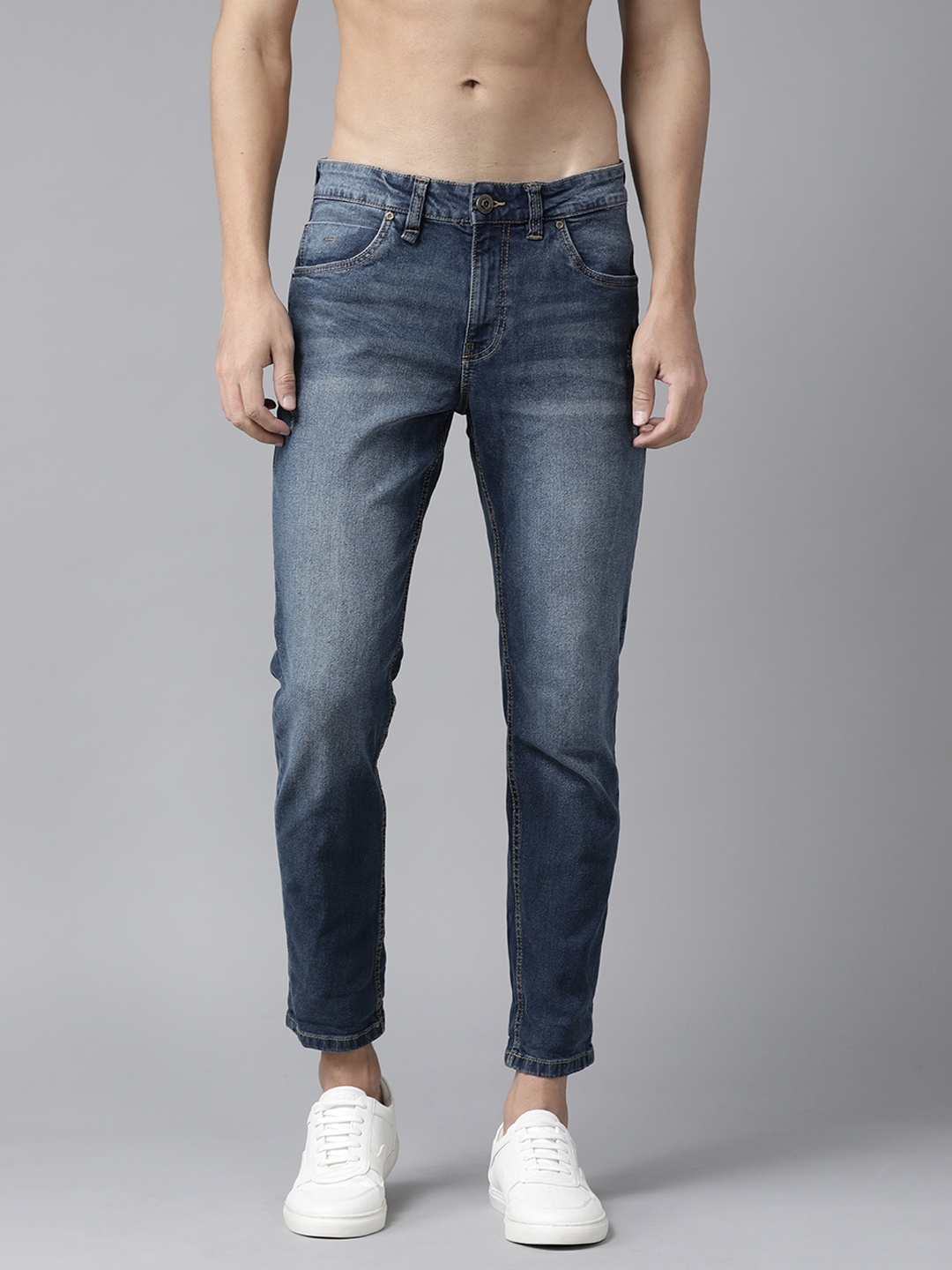 

Roadster Men Navy Blue Slim Tapered Fit Mid-Rise Low Distress Stretchable Jeans