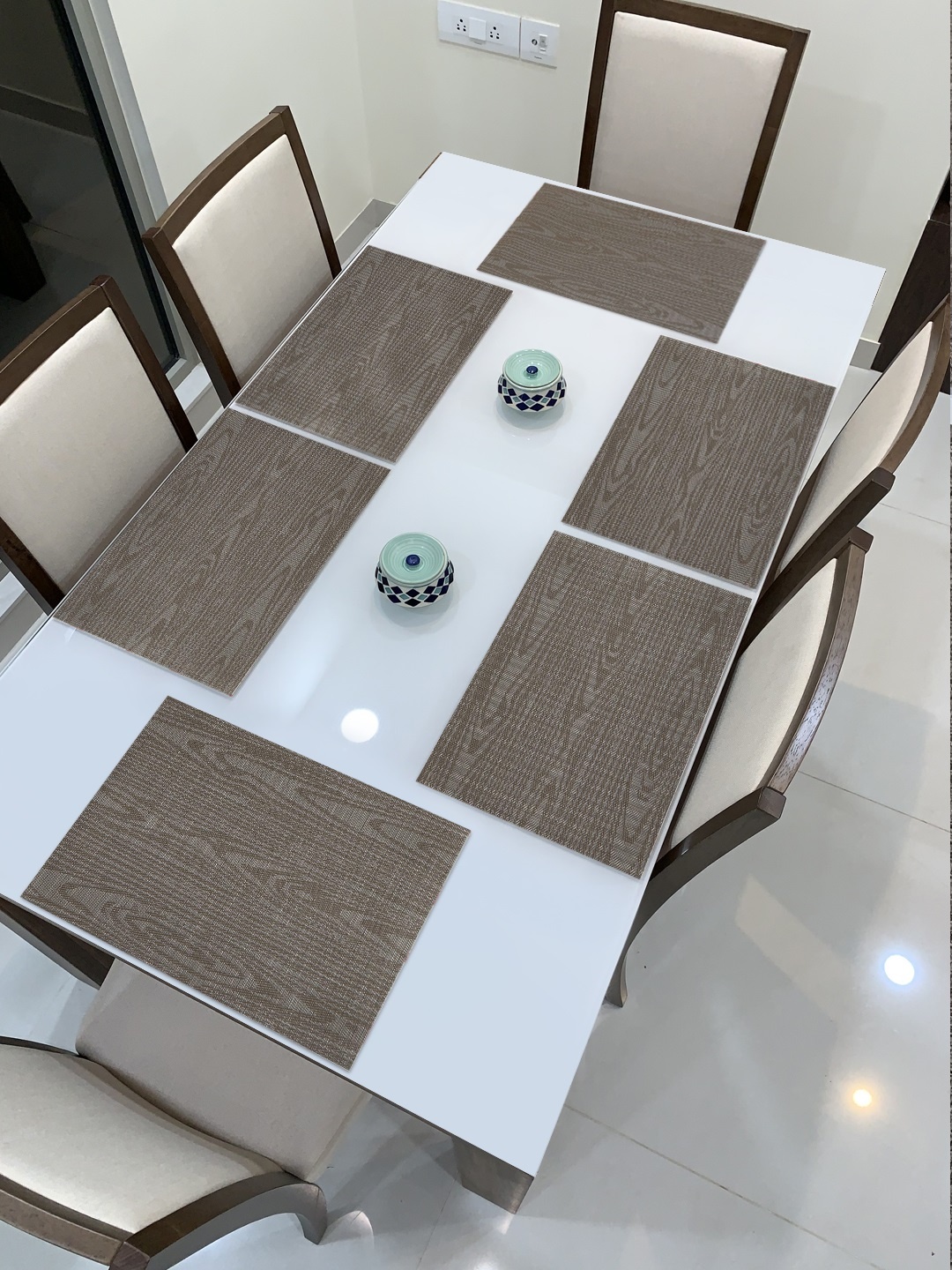 

HOKIPO Set of 6 Brown Printed Table Placemats