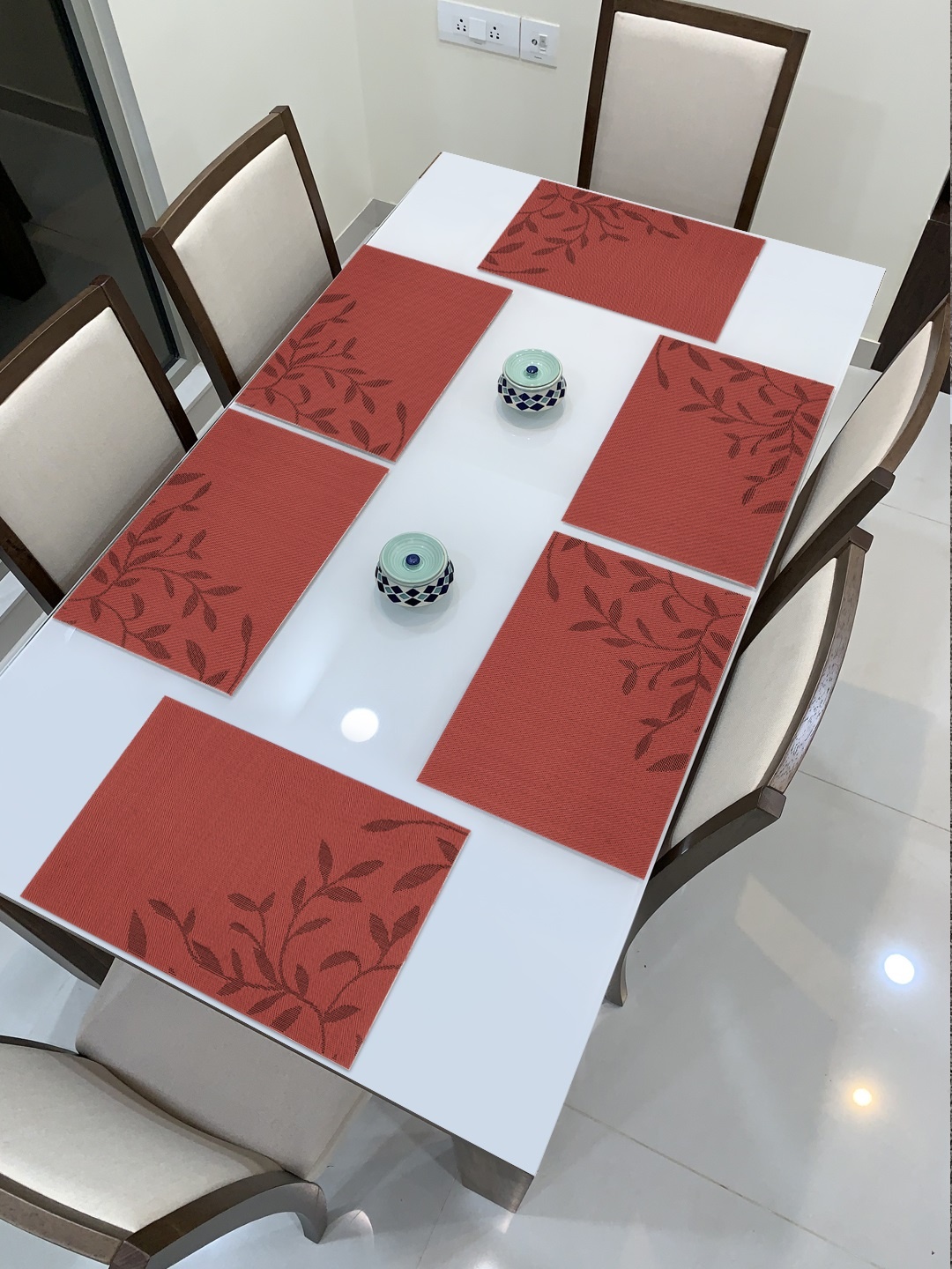 

HOKIPO Set of 6 Red Floral Table Placemats