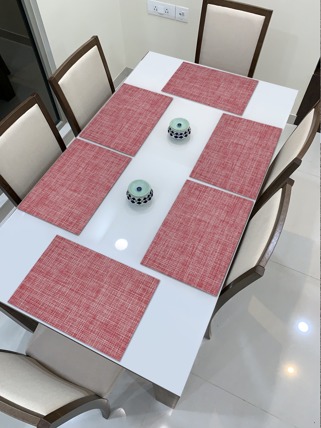 

HOKIPO Set of 6 Red Solid Table Placemats