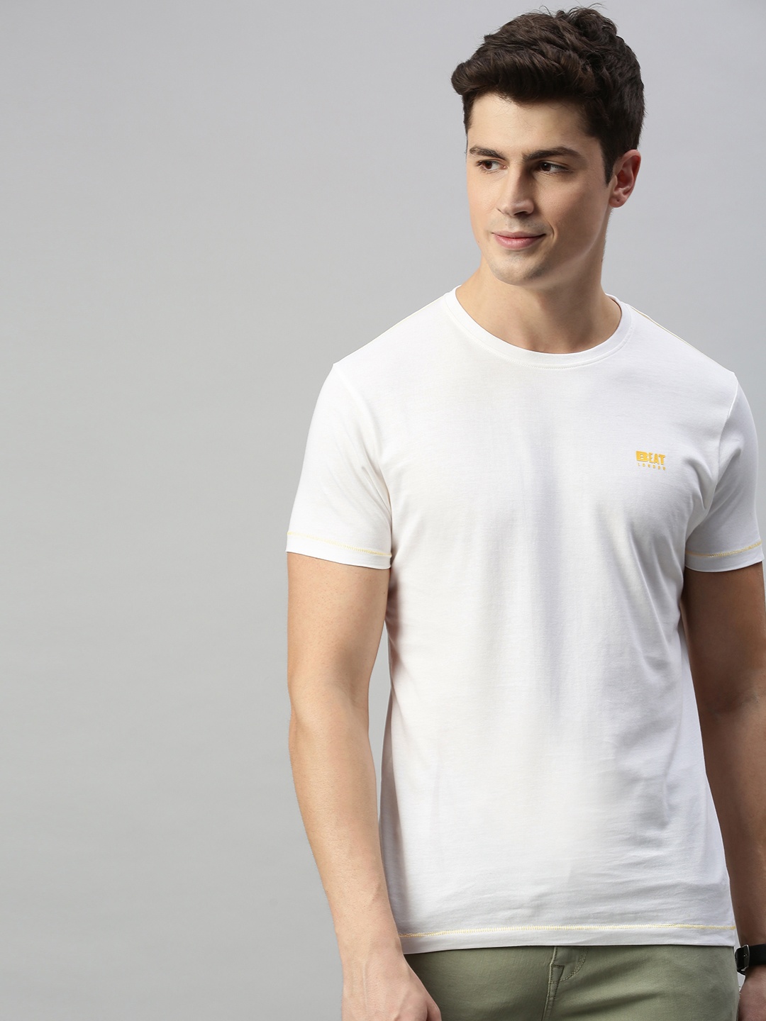 

BEAT LONDON by PEPE JEANS Men White Solid Round Neck T-shirt