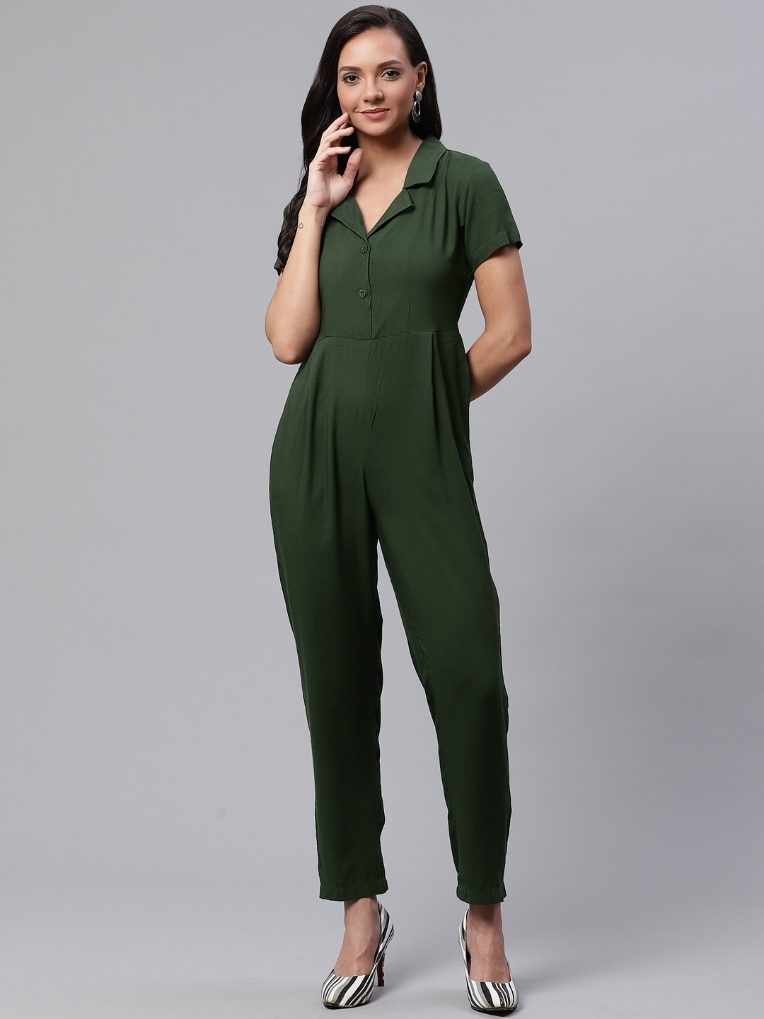 

ATRAENTA Women Olive Green Solid Basic Jumpsuit