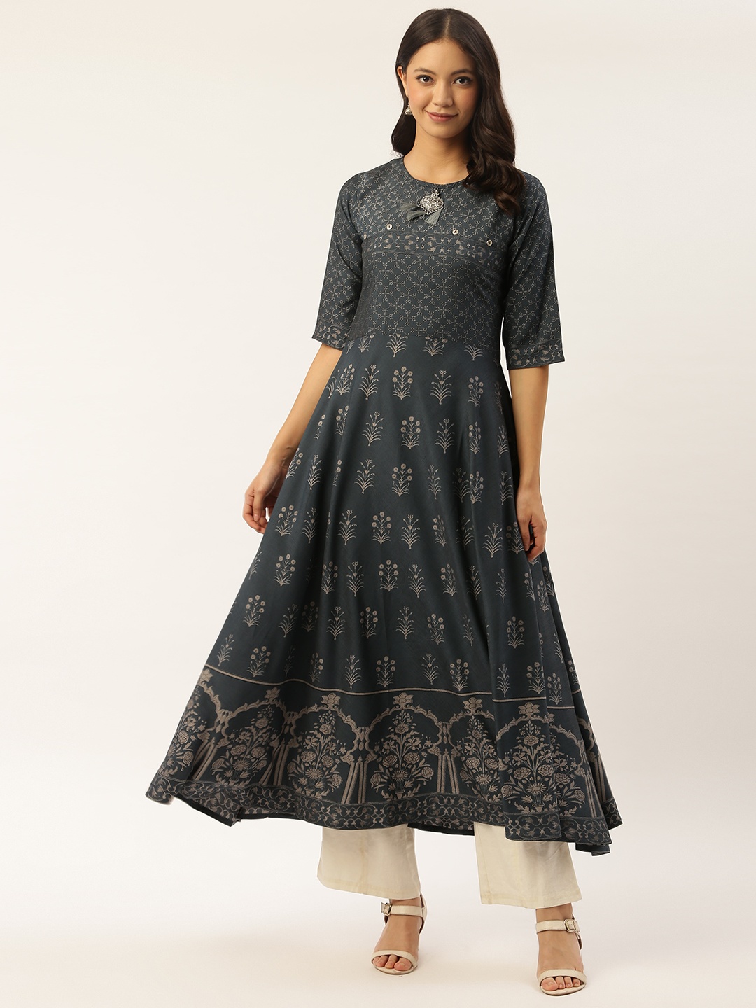 

shiloh Women Blue & Silver Printed Anarkali Kurta