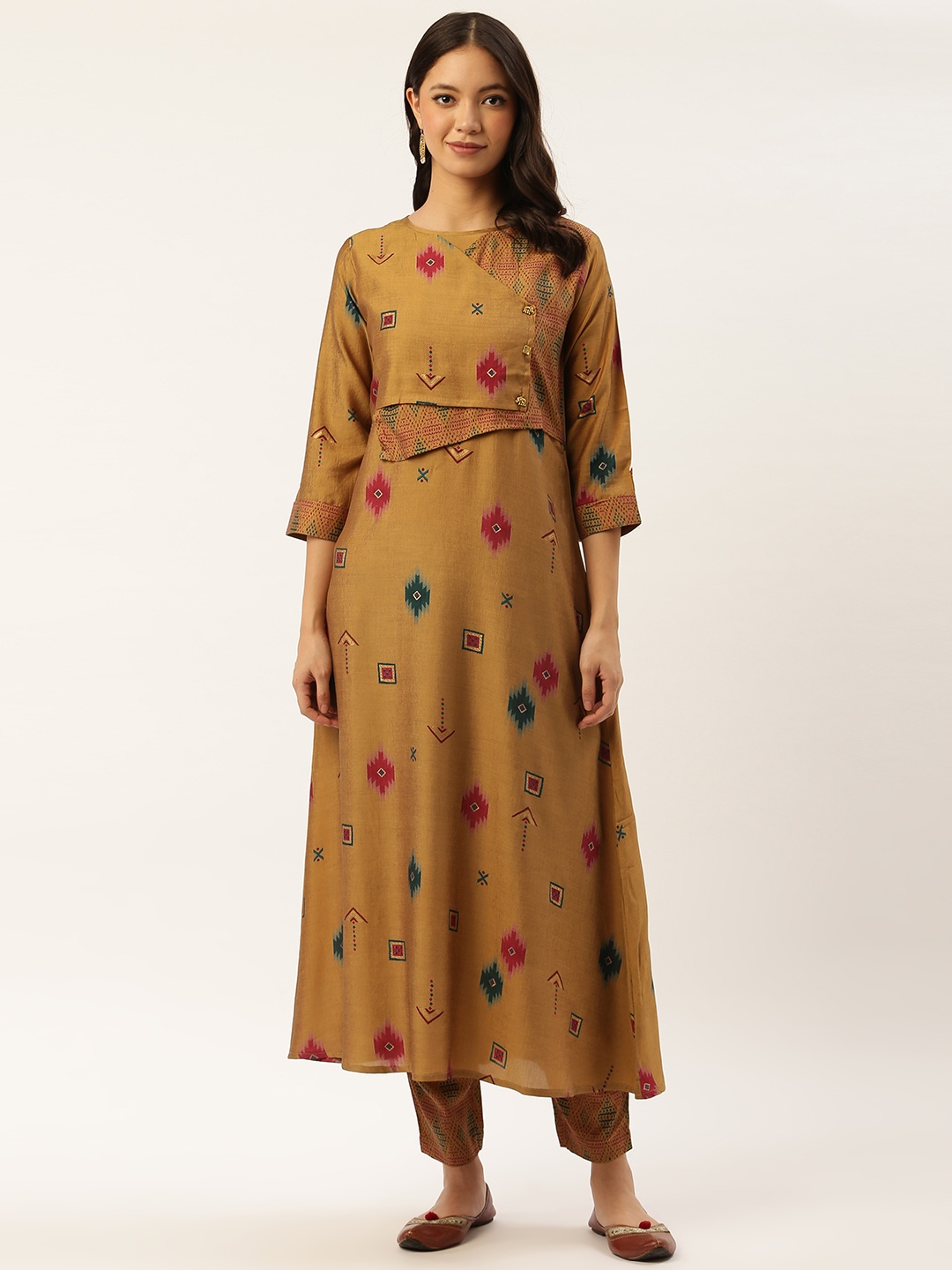 

shiloh Women Mustard Brown & Maroon Ikkat Print Kurta with Trousers