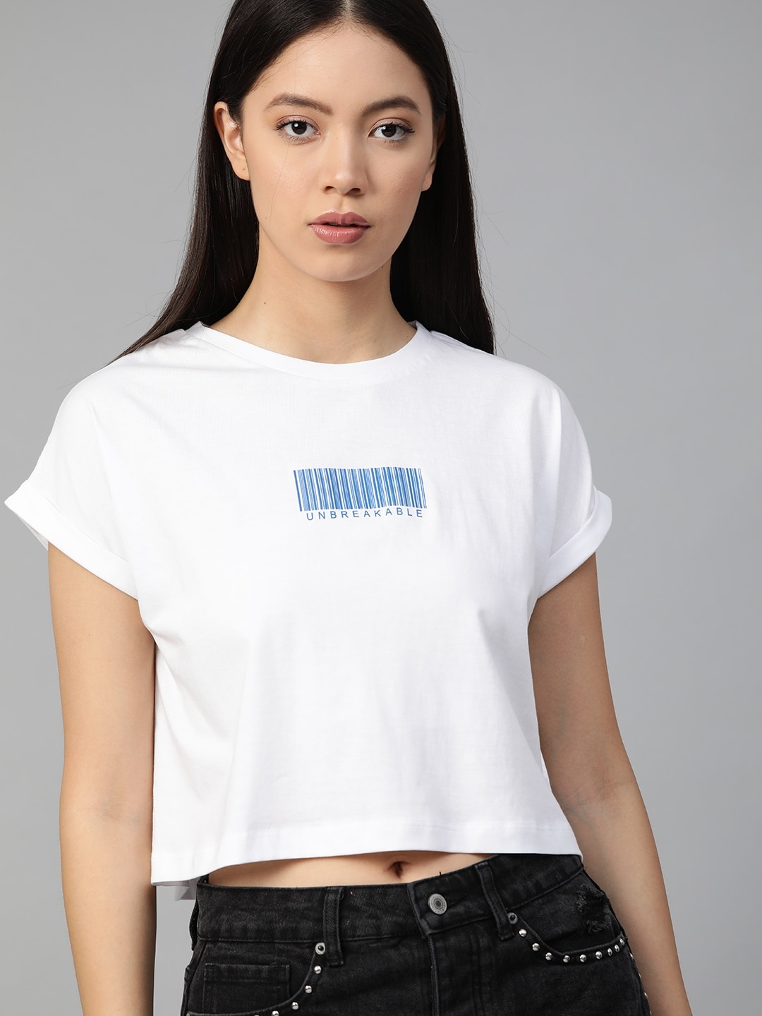 

Roadster Women White Solid Round Neck Boxy Cropped Top