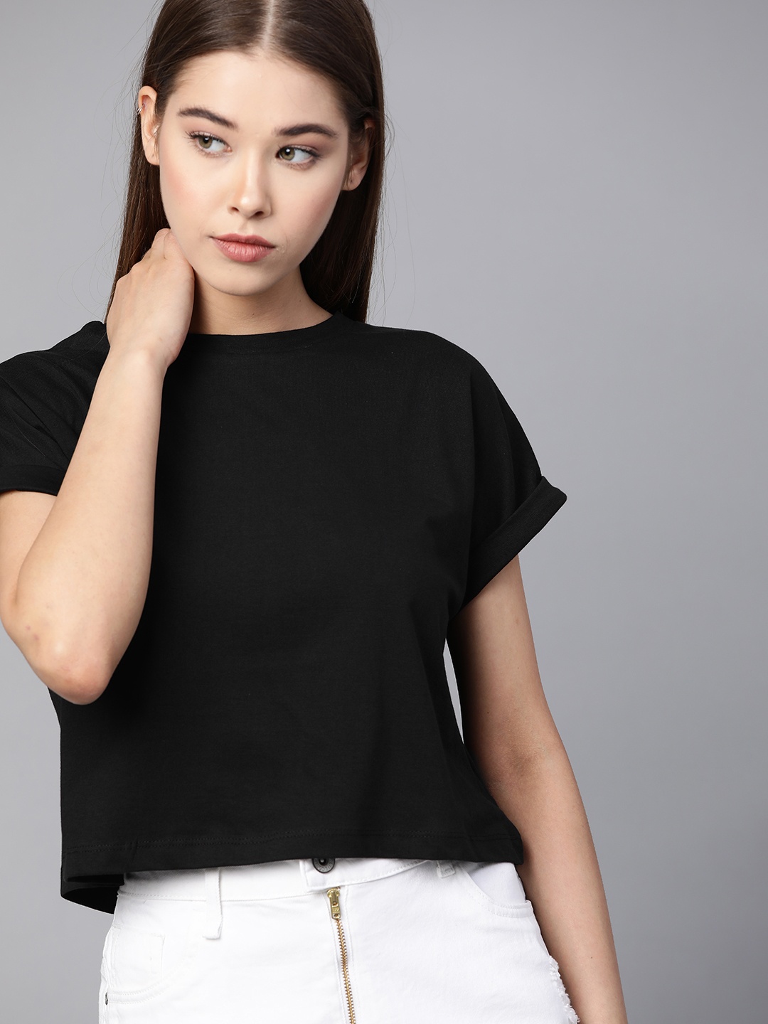 

Roadster Women Black Solid Round Neck Boxy Top