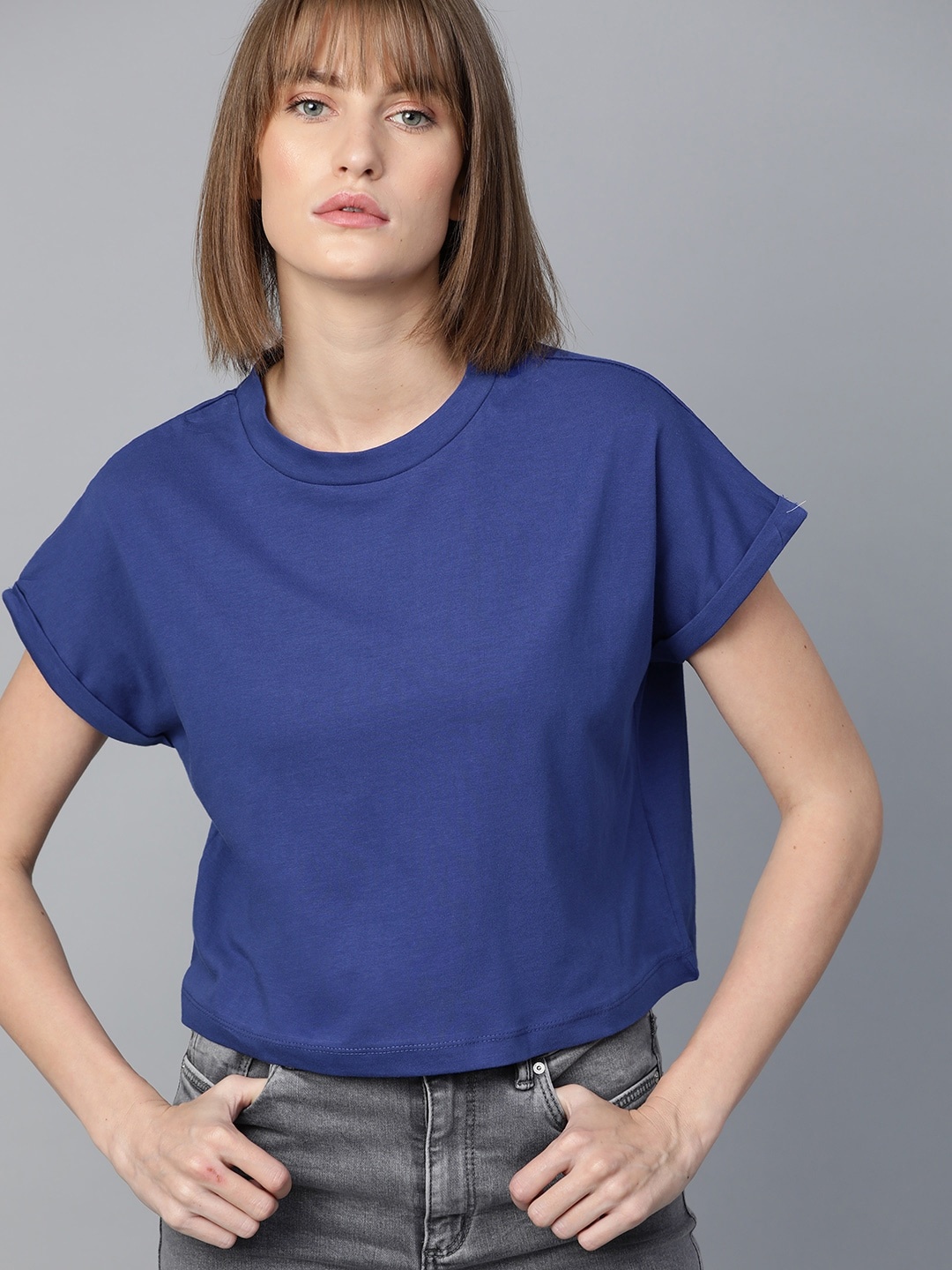 

Roadster Women Blue Solid Round Neck Boxy Crop Pure Cotton T-shirt