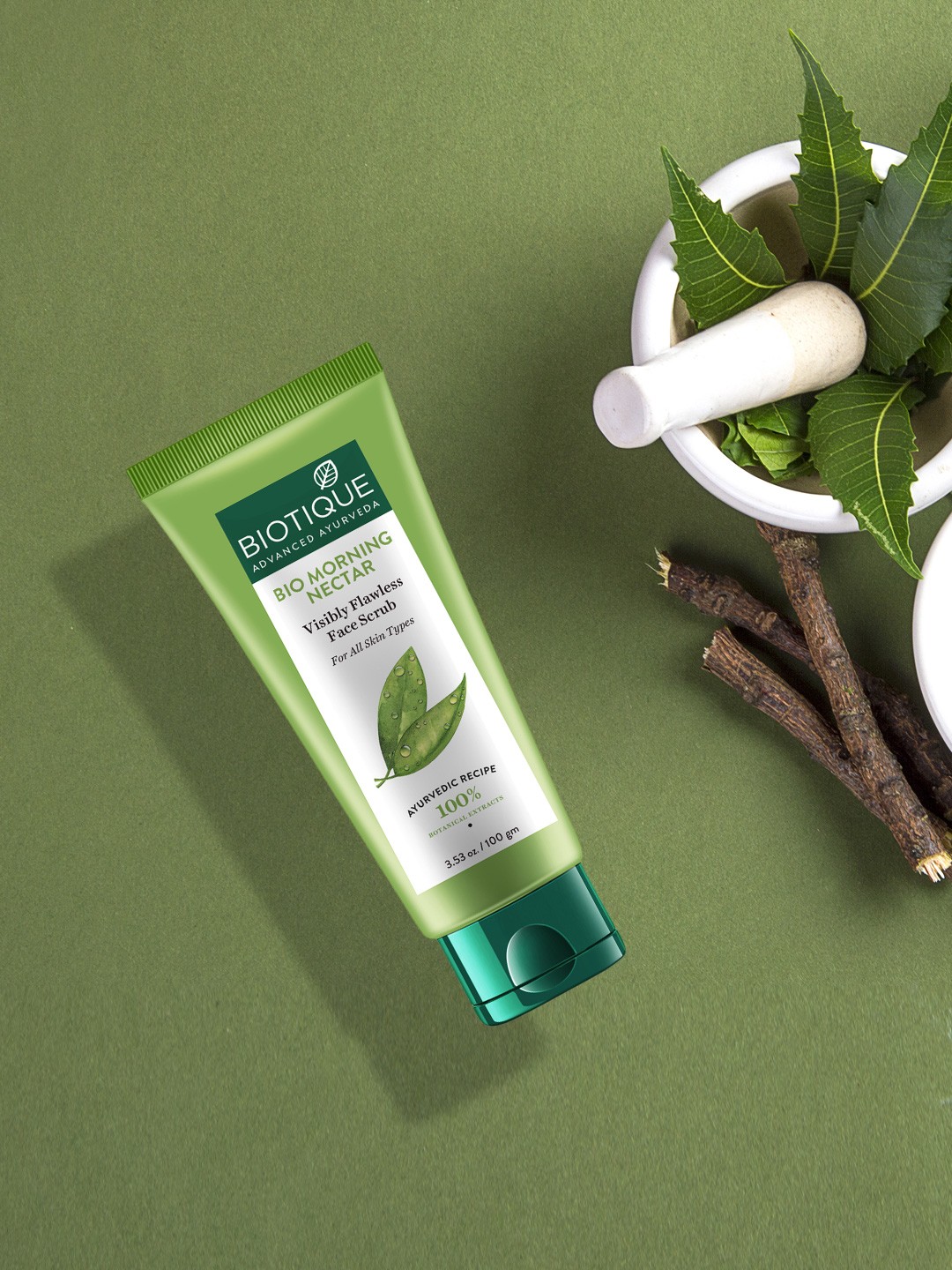 

Biotique Bio Morning Nector Visibly Flawless Face Scrub 100 g, Green