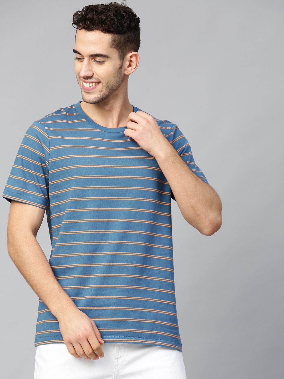 

Mast & Harbour Men Teal Blue & Orange Striped Round Neck T-shirt