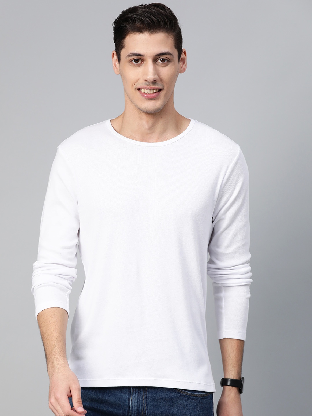 

Mast & Harbour Men White Solid Round Neck T-shirt